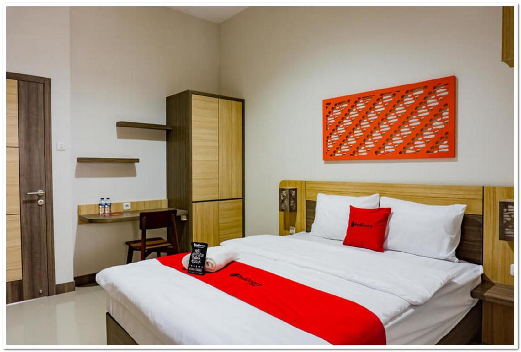 Double Room - Photo 17