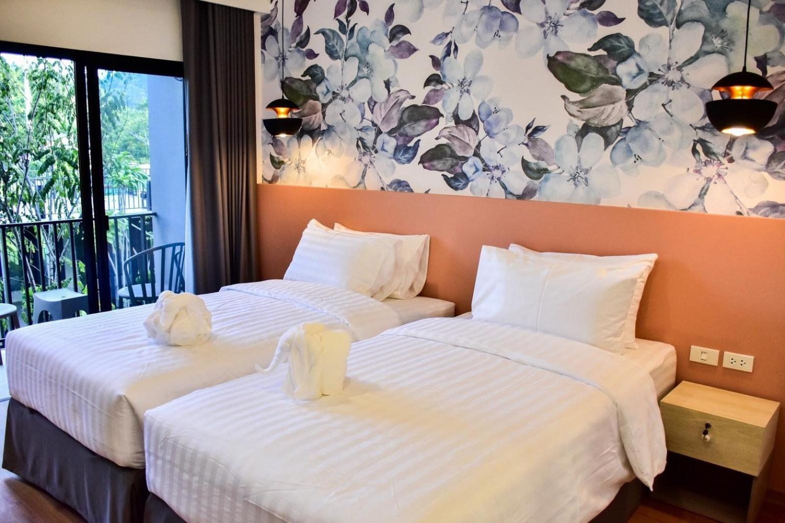Twin Room with View - Photo 9