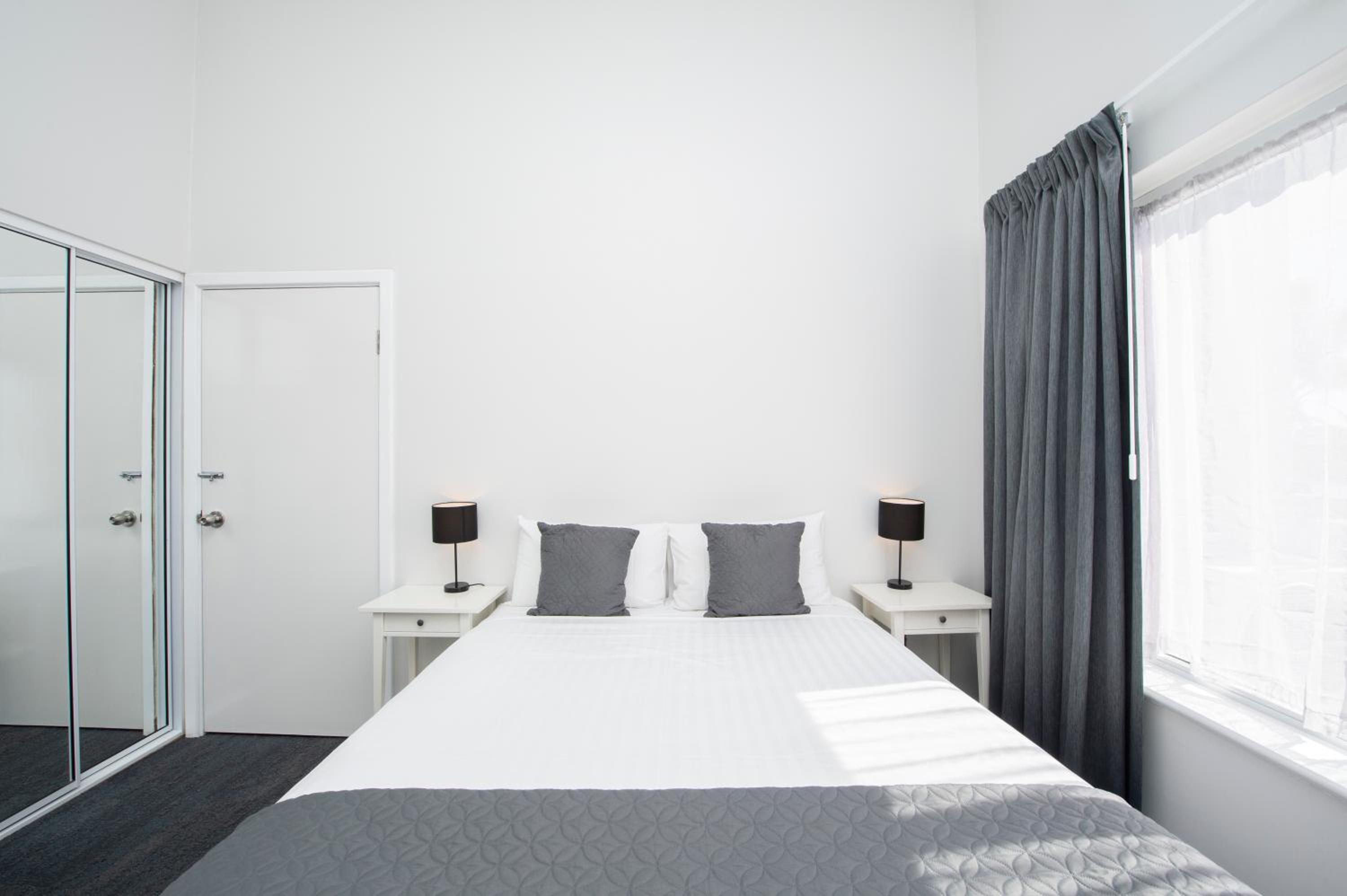 Queen Room - Photo 2