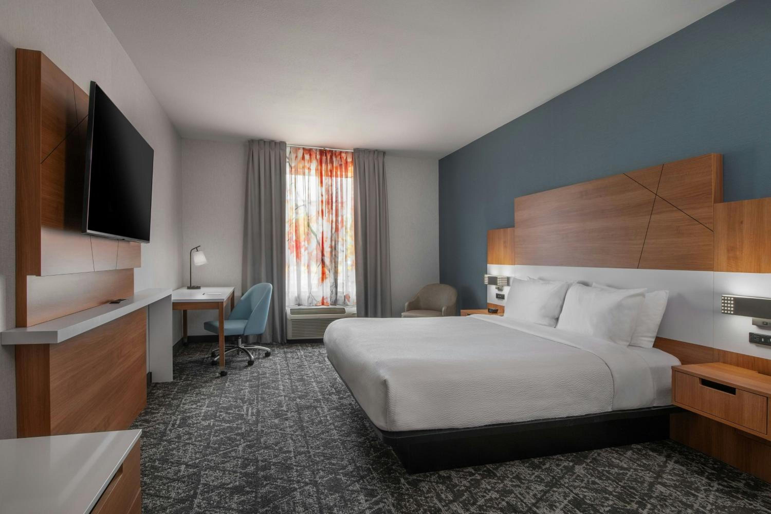 Fairfield Inn & Suites Oakland Hayward, Photo 2