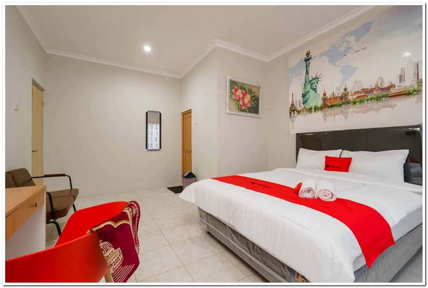 Deluxe Room - Photo 1