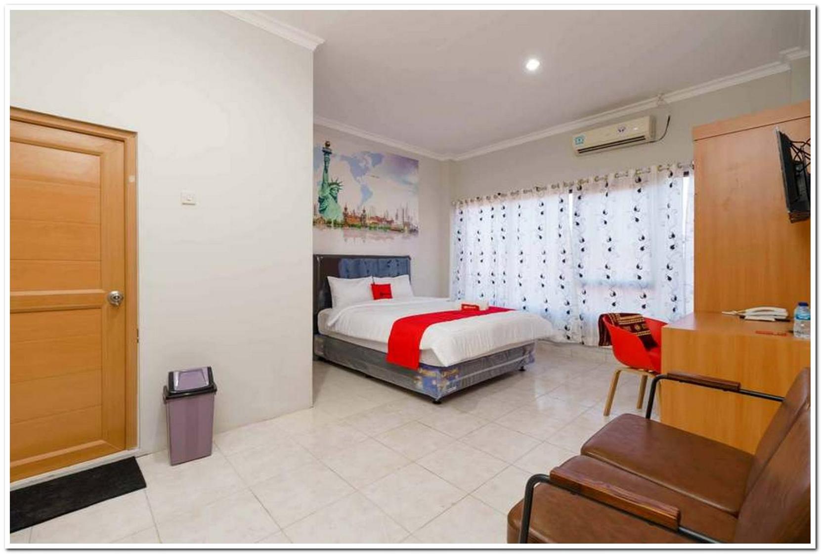 Deluxe Room - Photo 2