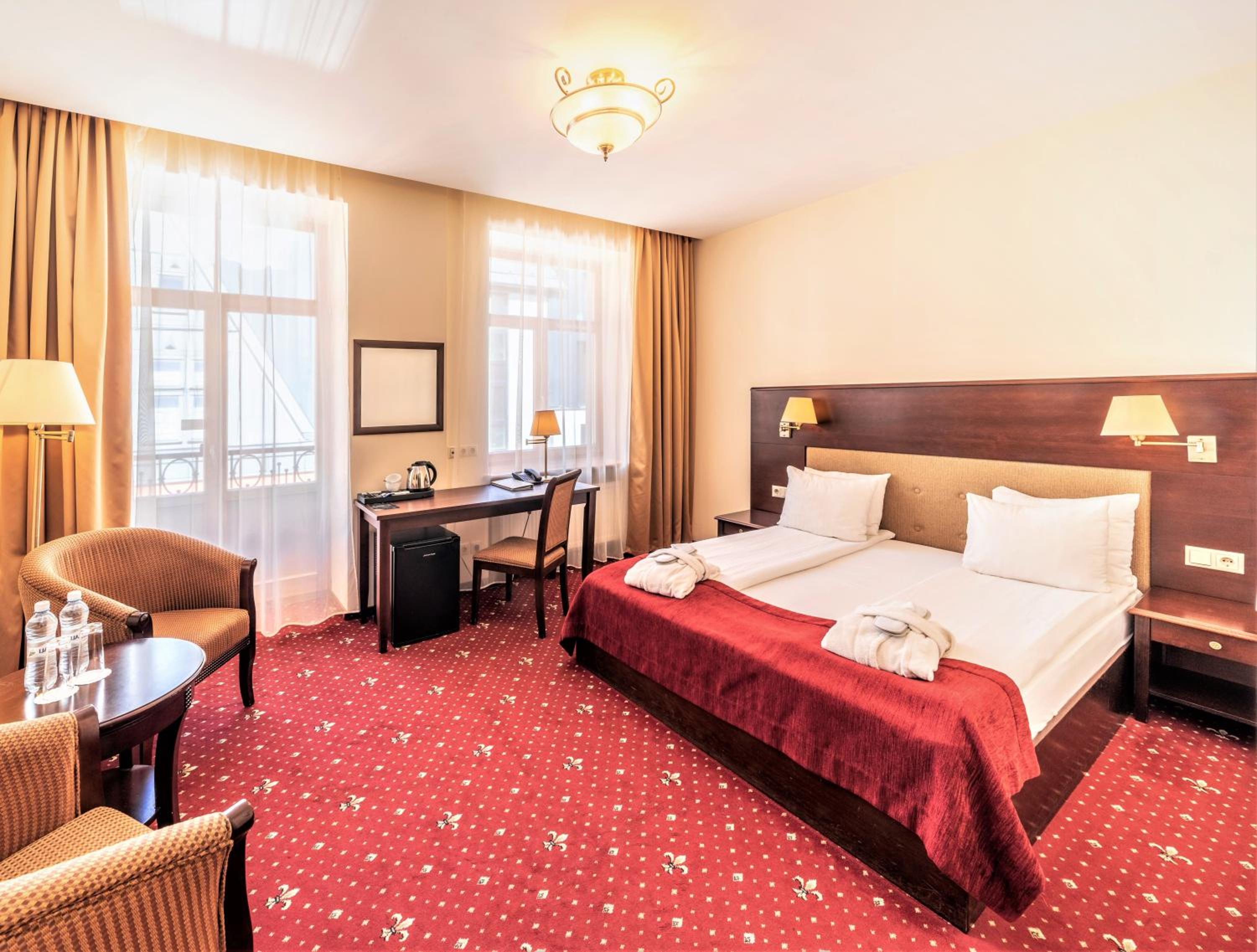 Superior Double Room with Balcony photo 1