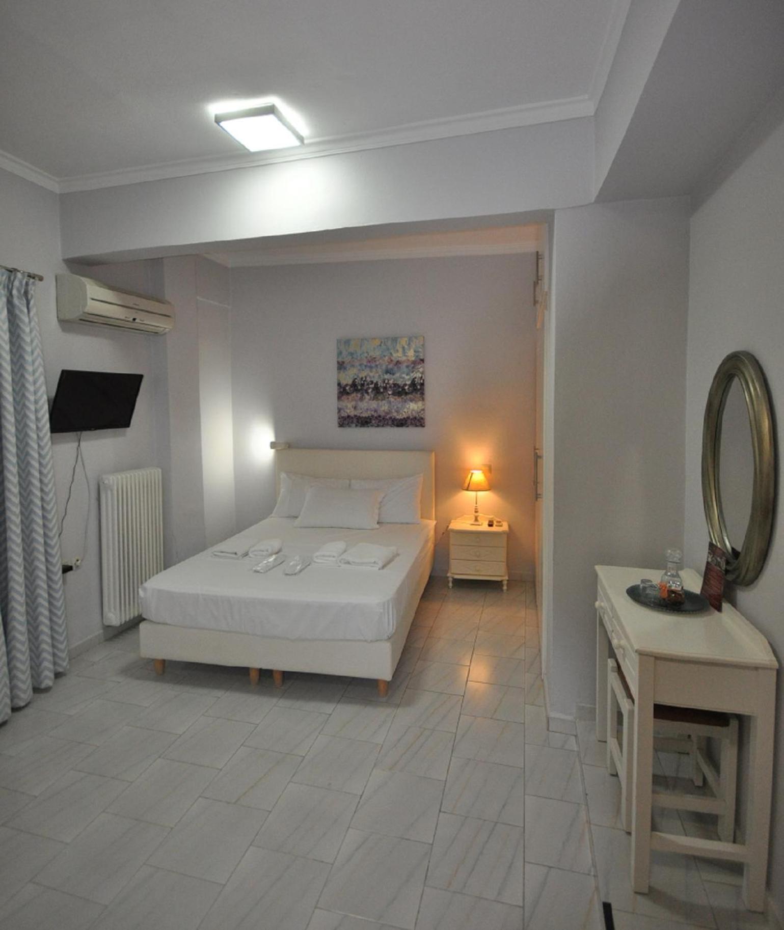 Economy Studio