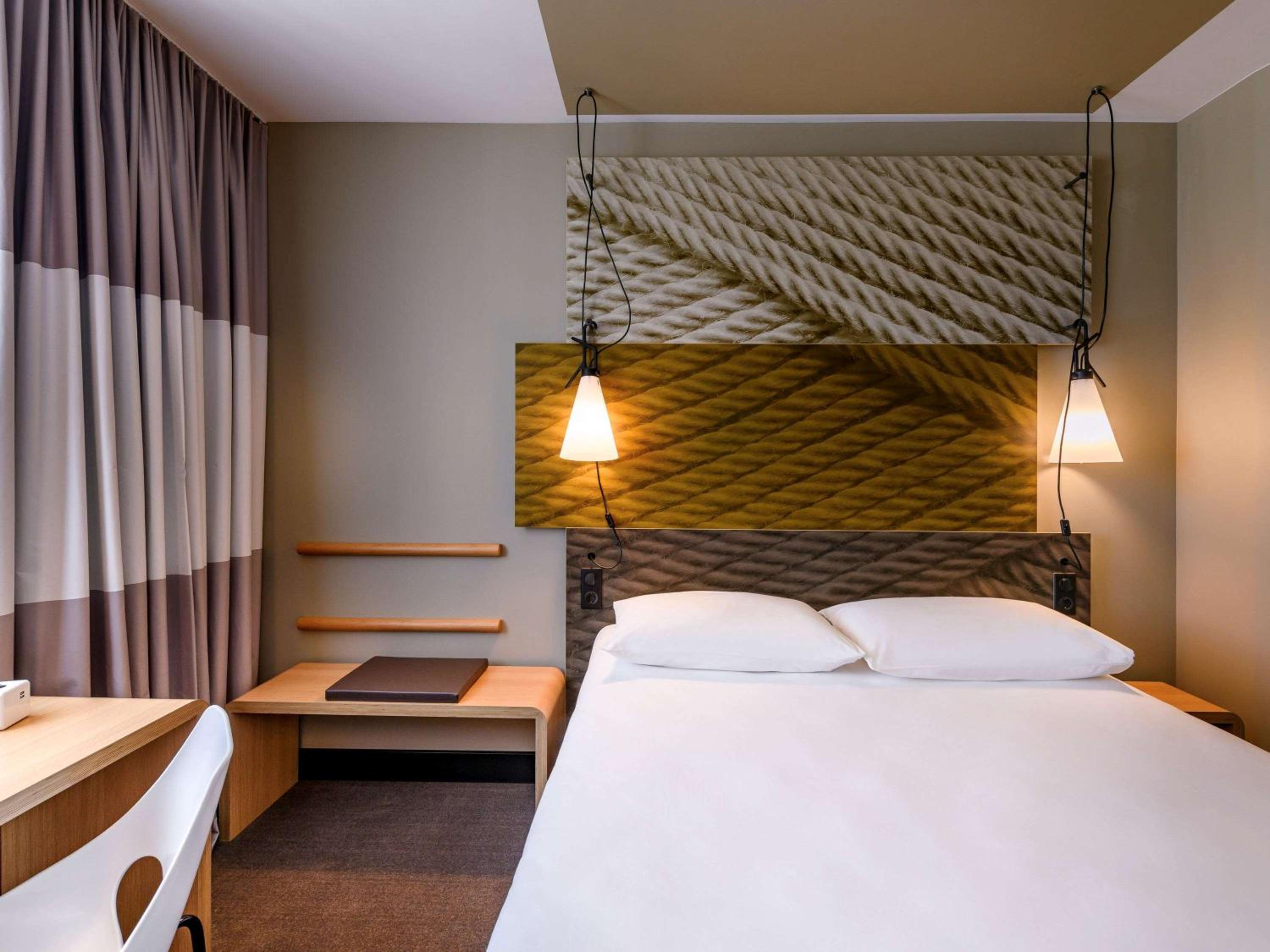 Standard Double Room - Photo 3