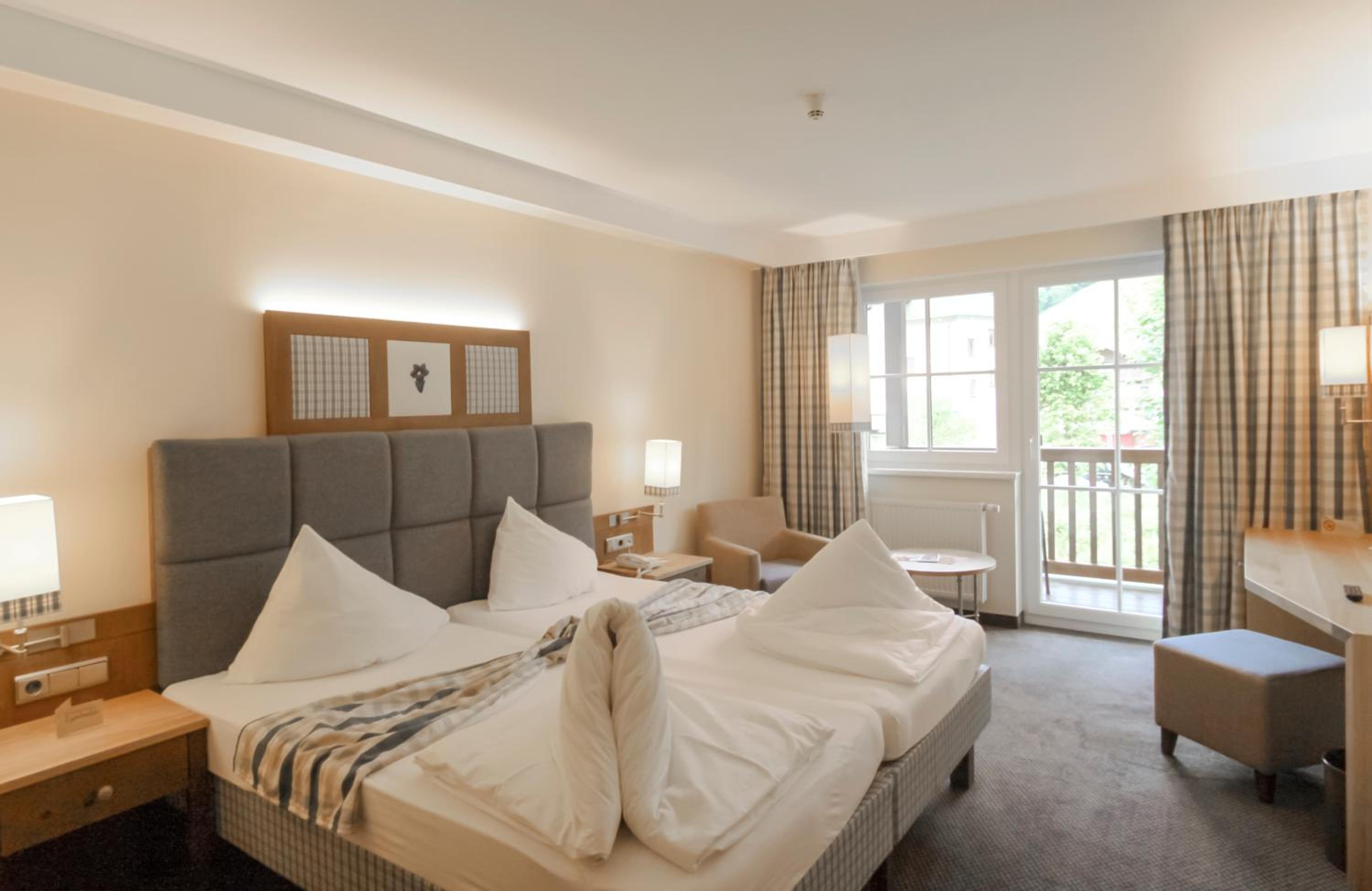 Single Room with Balcony photo 2