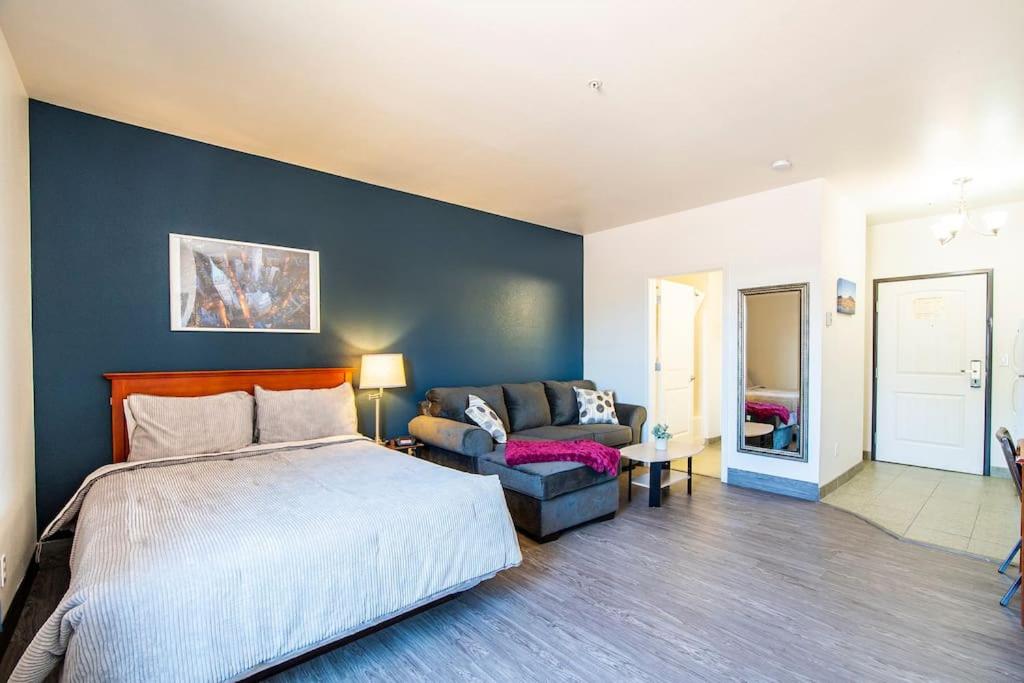 Apartment photo 1