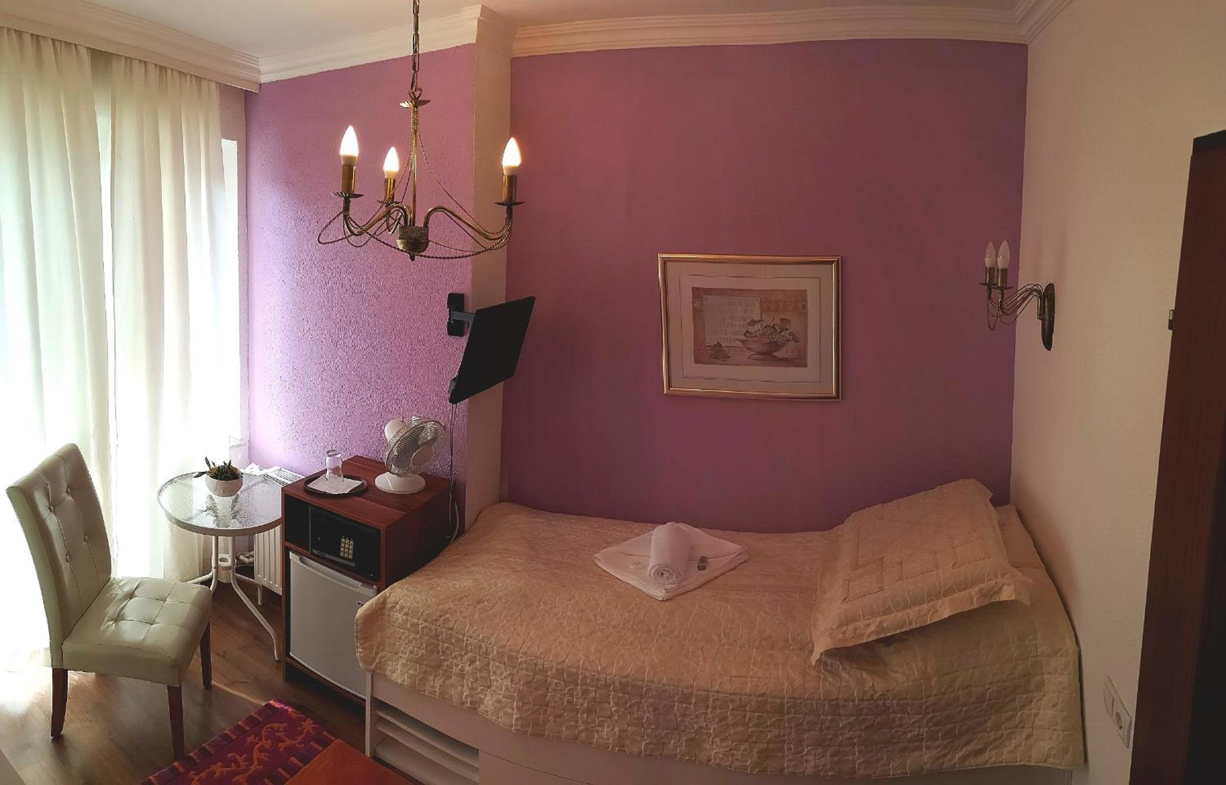 Single Room