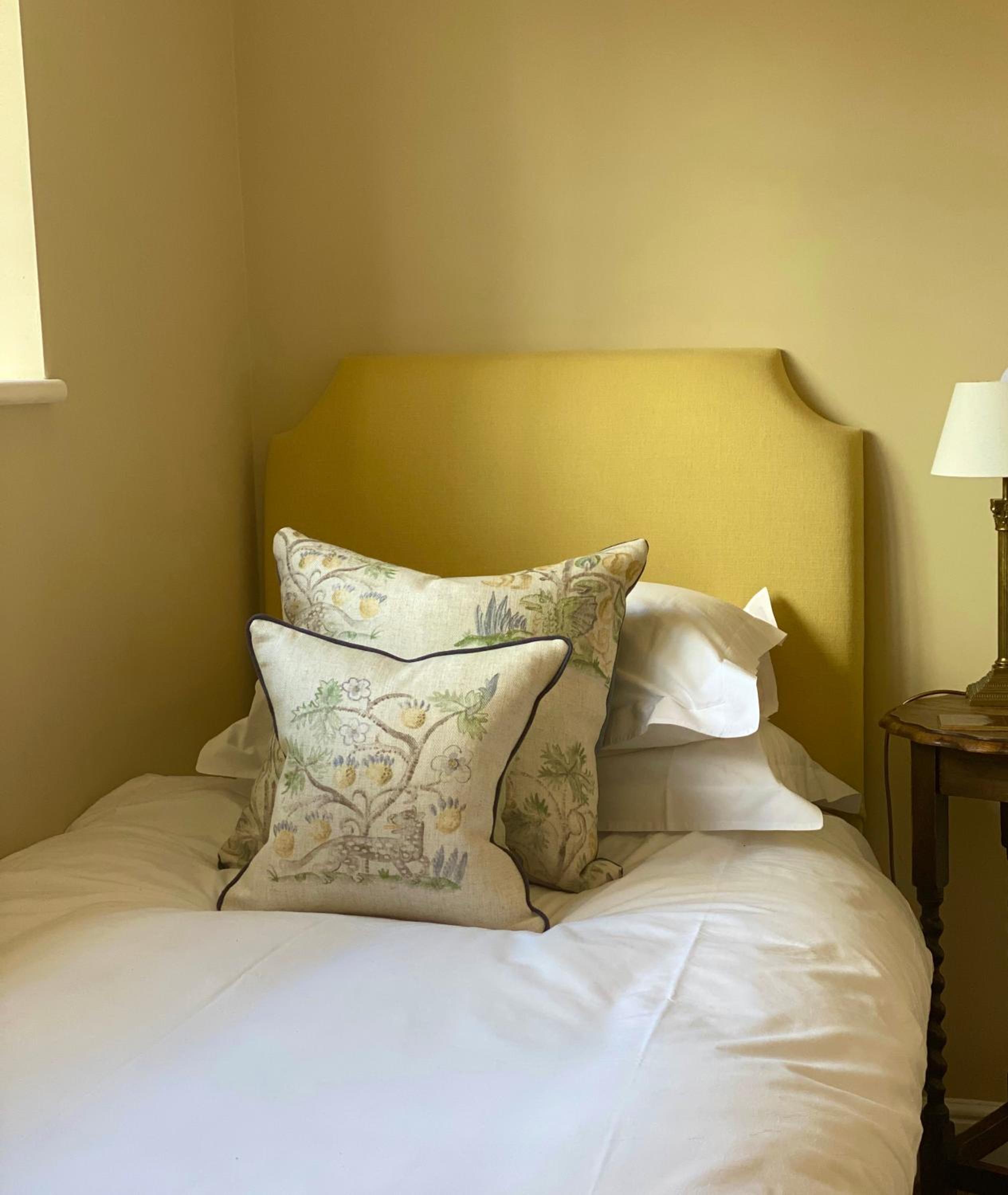 Single Room photo 3
