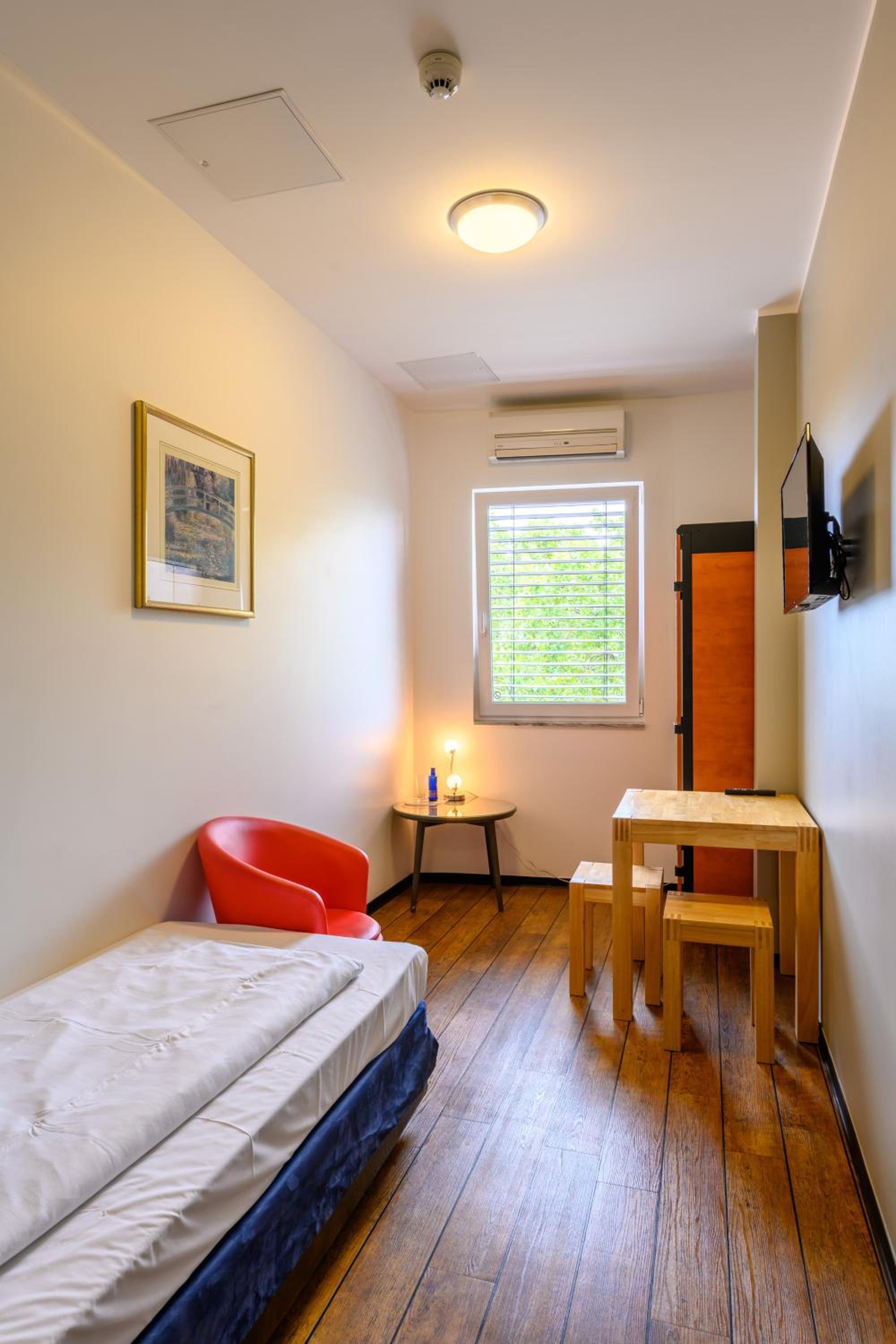 Single Room