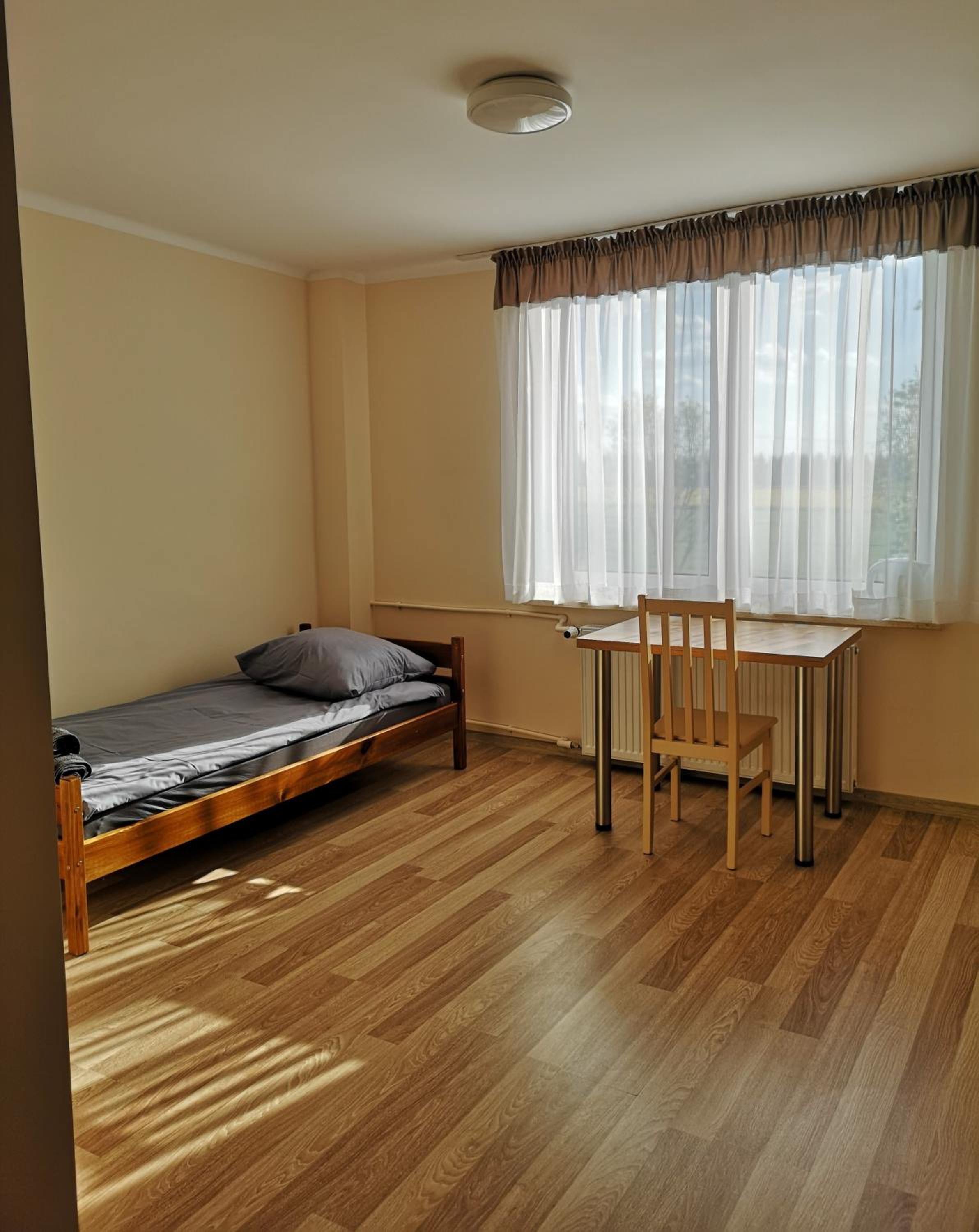 Double Room with Private Bathroom - Photo 4