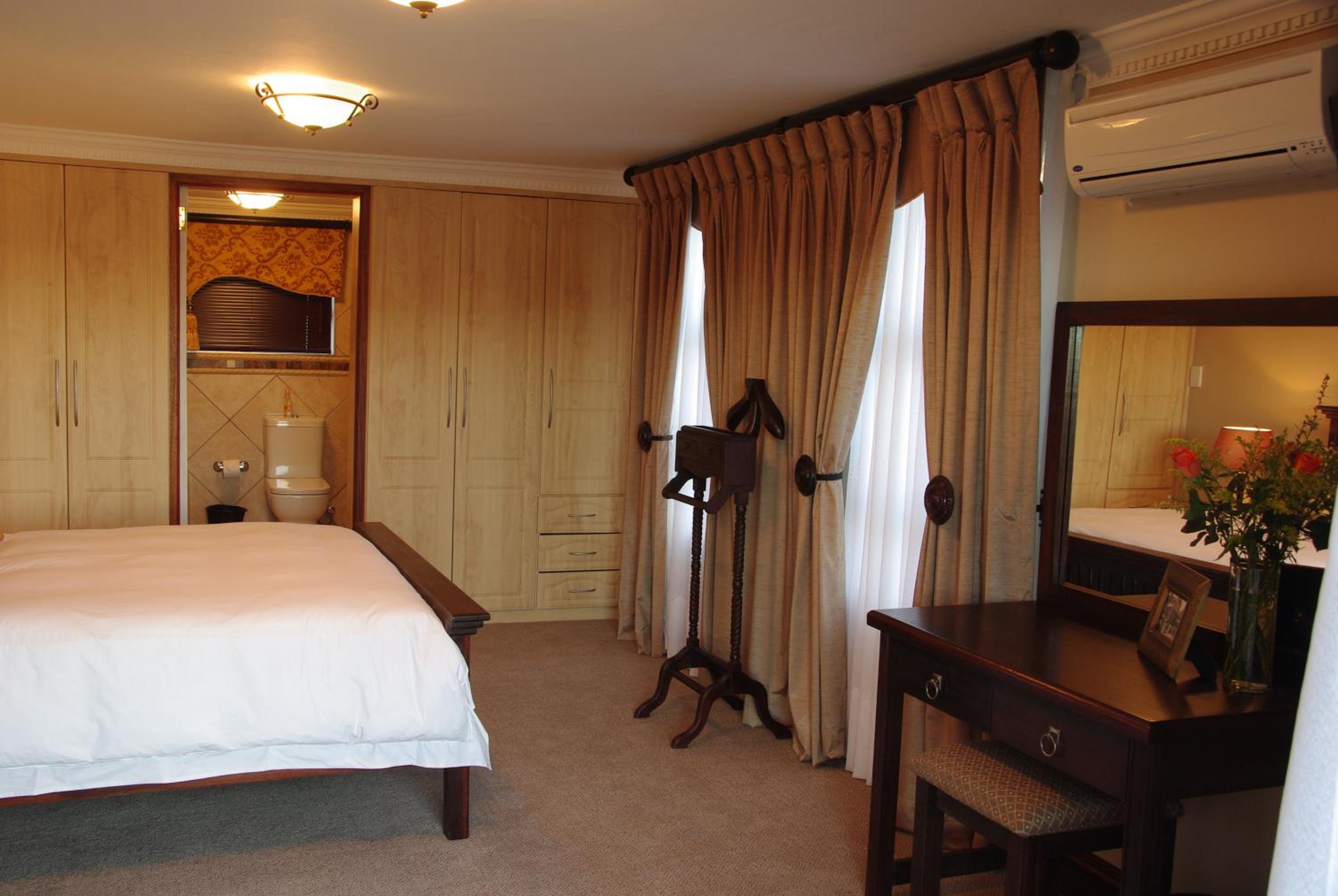 Deluxe Double Room -1 photo 3