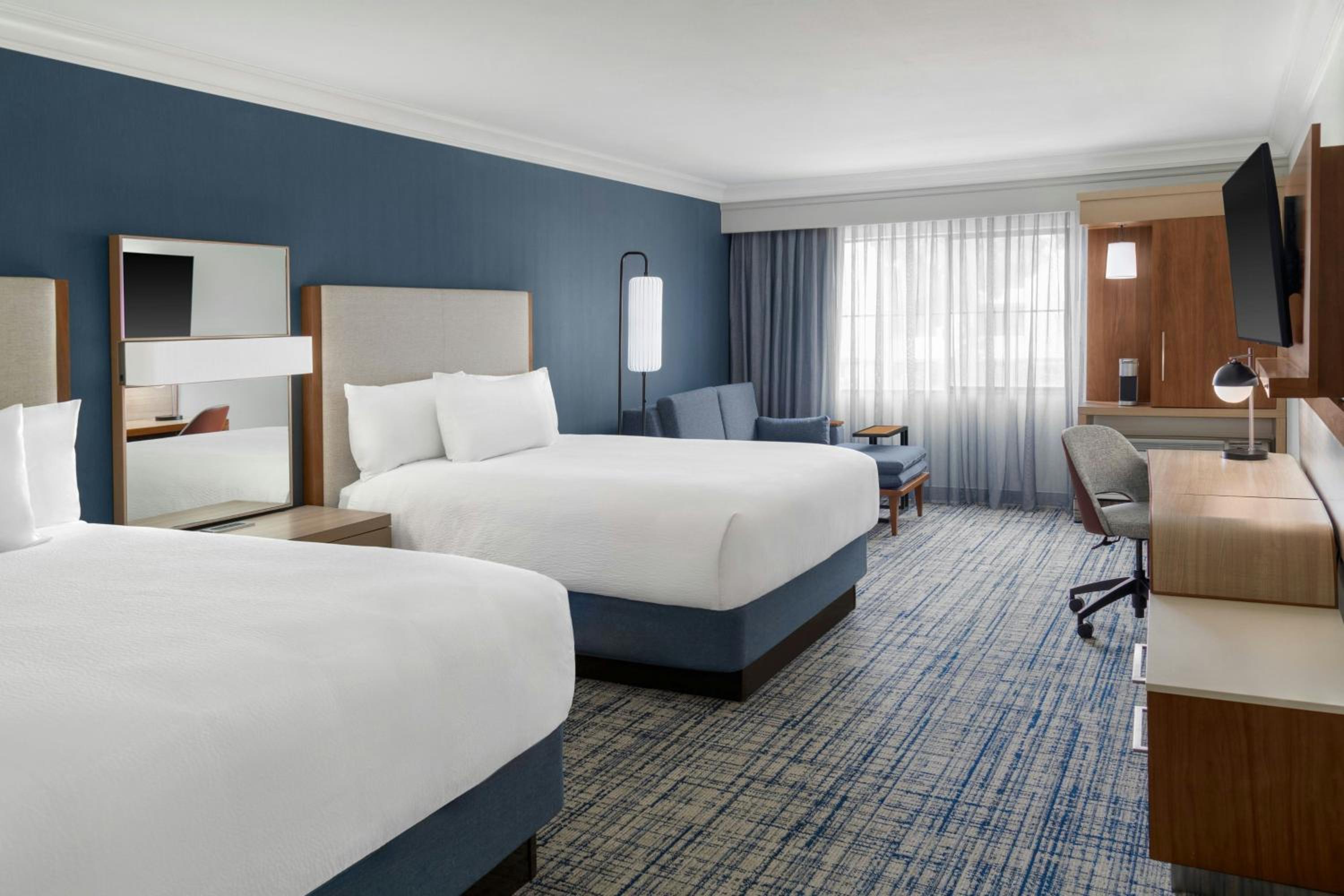 Larger Queen Room with Two Queen Beds and Sofa Bed - Hearing Accessible