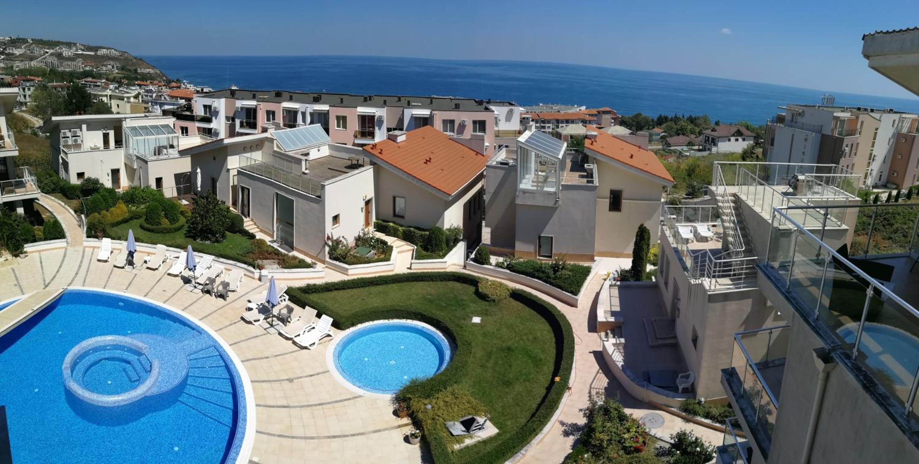 Villa with Sea View photo 2