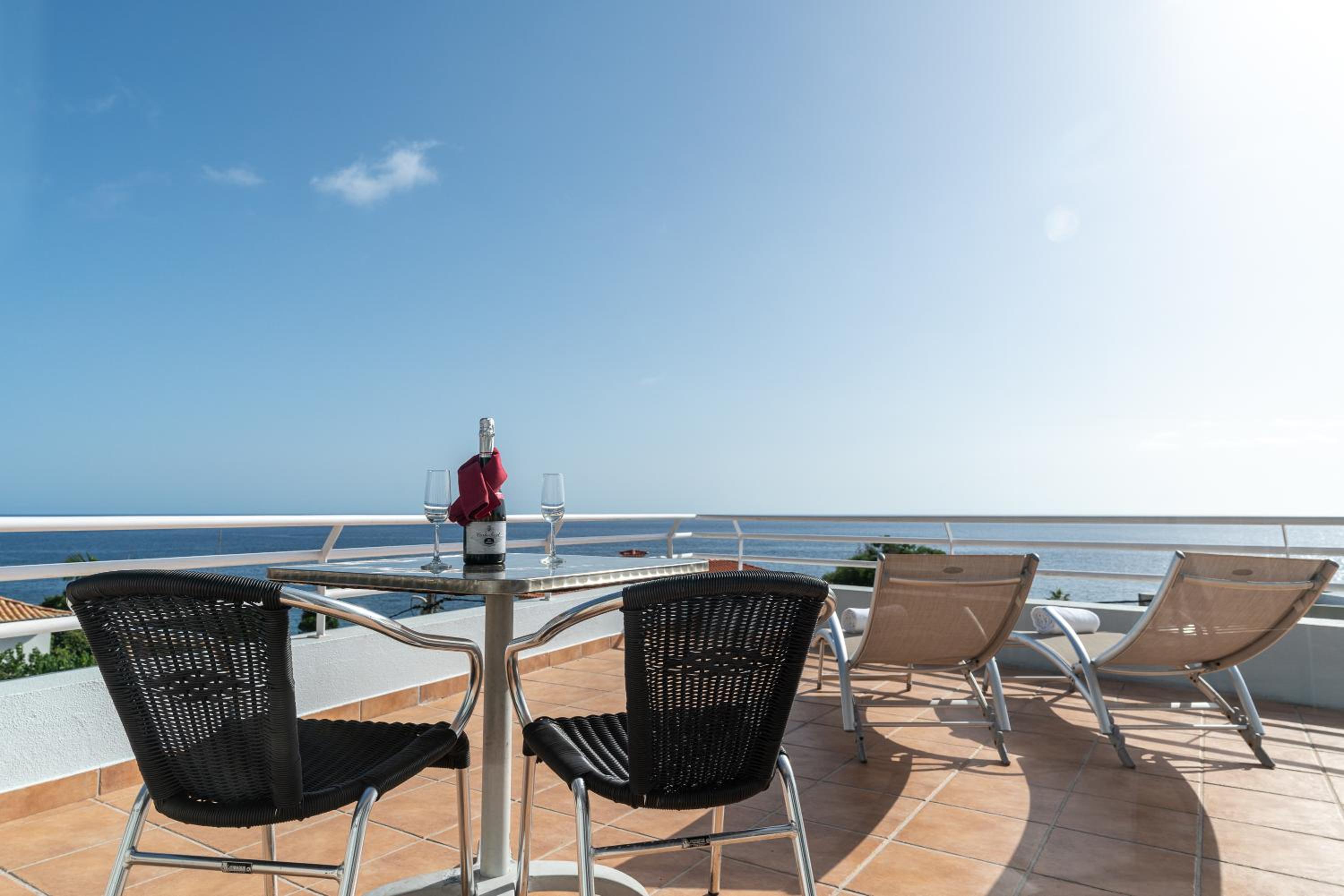 Suite with Sea View photo 3