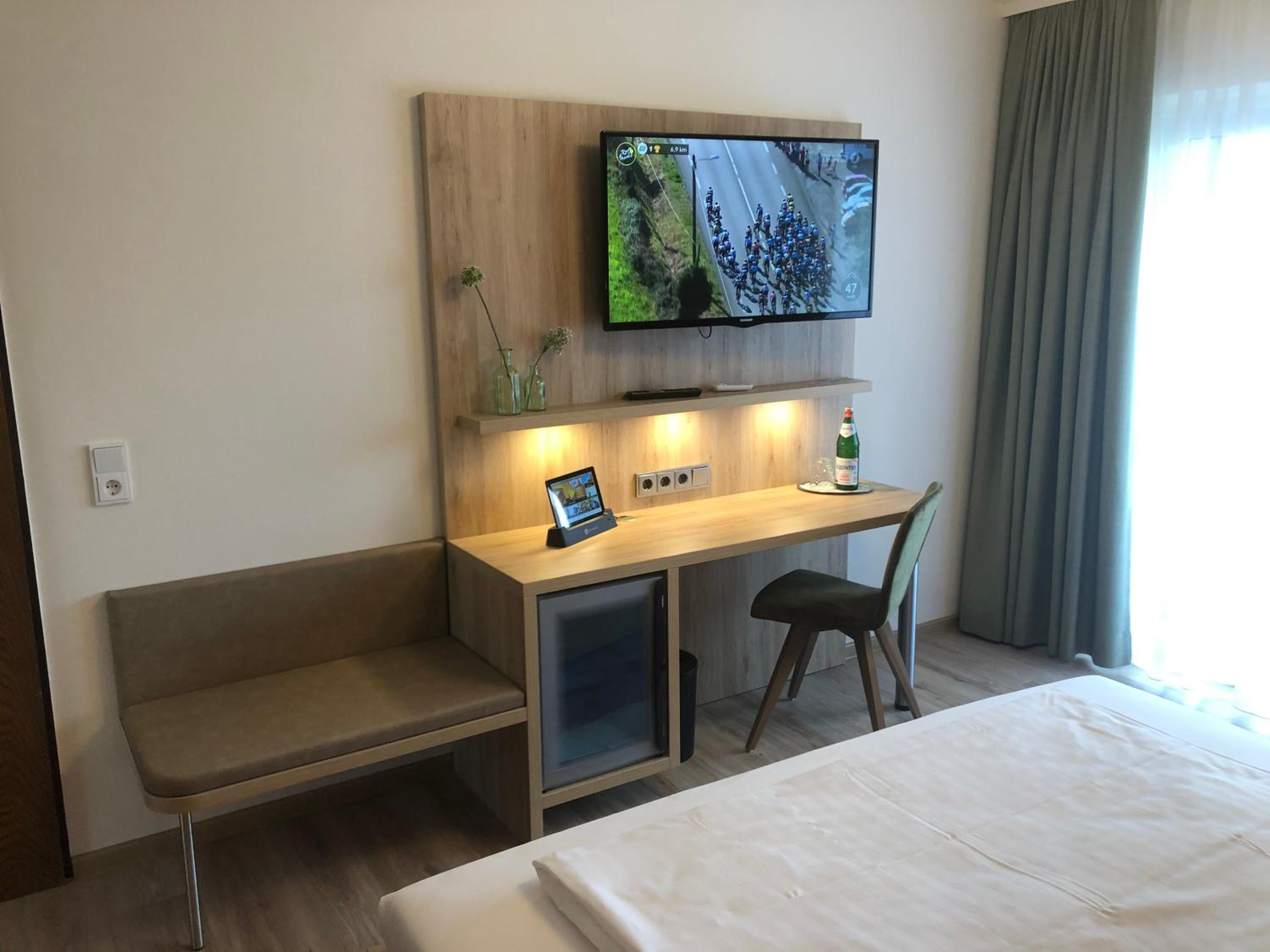 Double Room - Photo 4