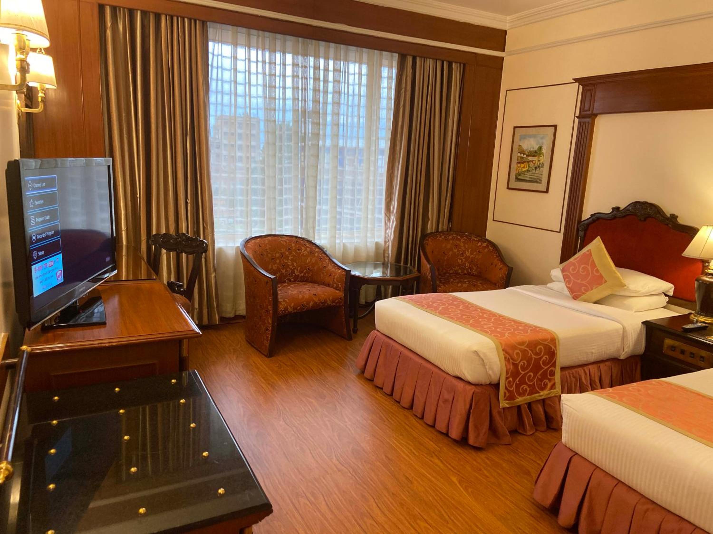 Club Twin Room -  20% discount on Spa & Laundry and one way Airport pick up  - Photo 4