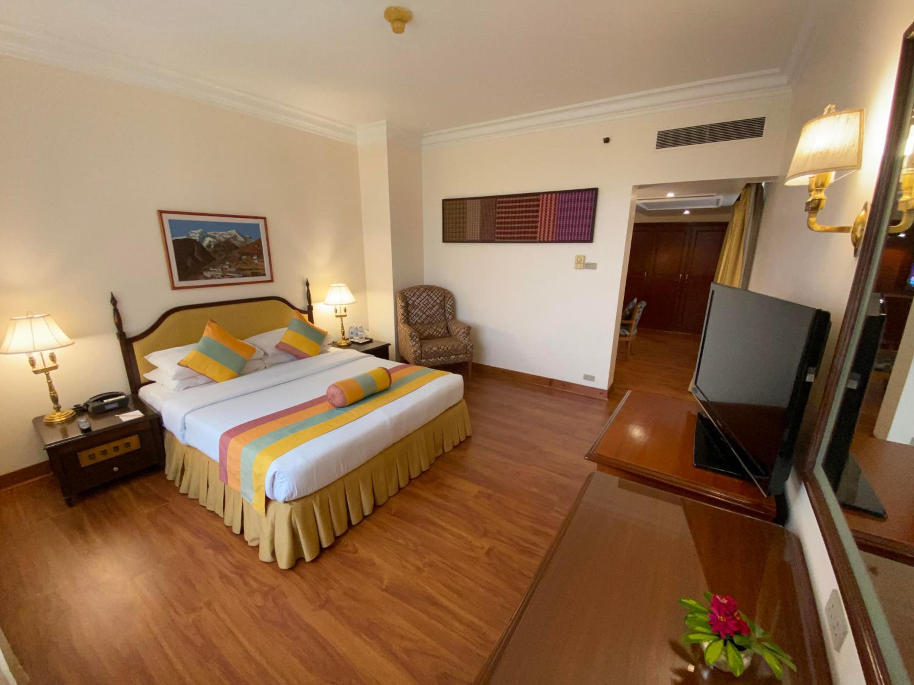 Suite with 20% discount on Spa & Laundry & Roundtrip Airport transfers  - Photo 4