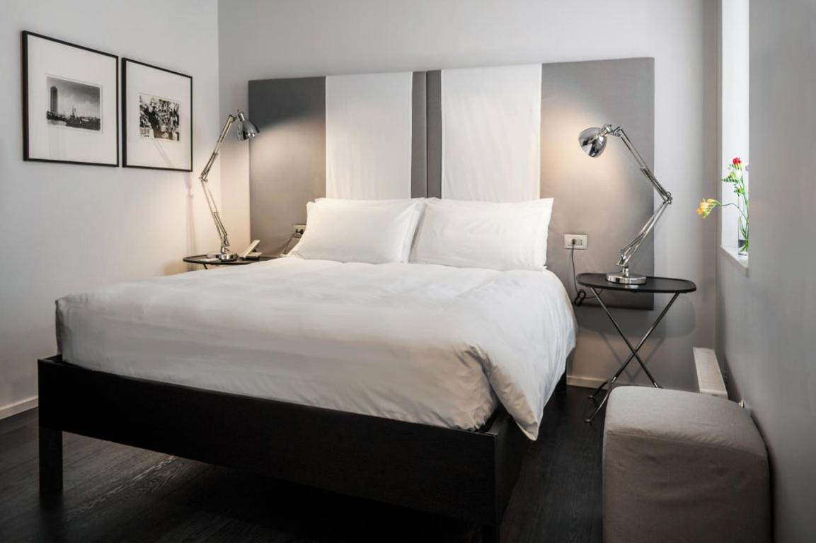 Comfort Double Room Small - Photo 8