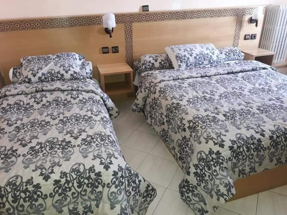 Double Room (1 Adult + 1 Child) - Photo 2