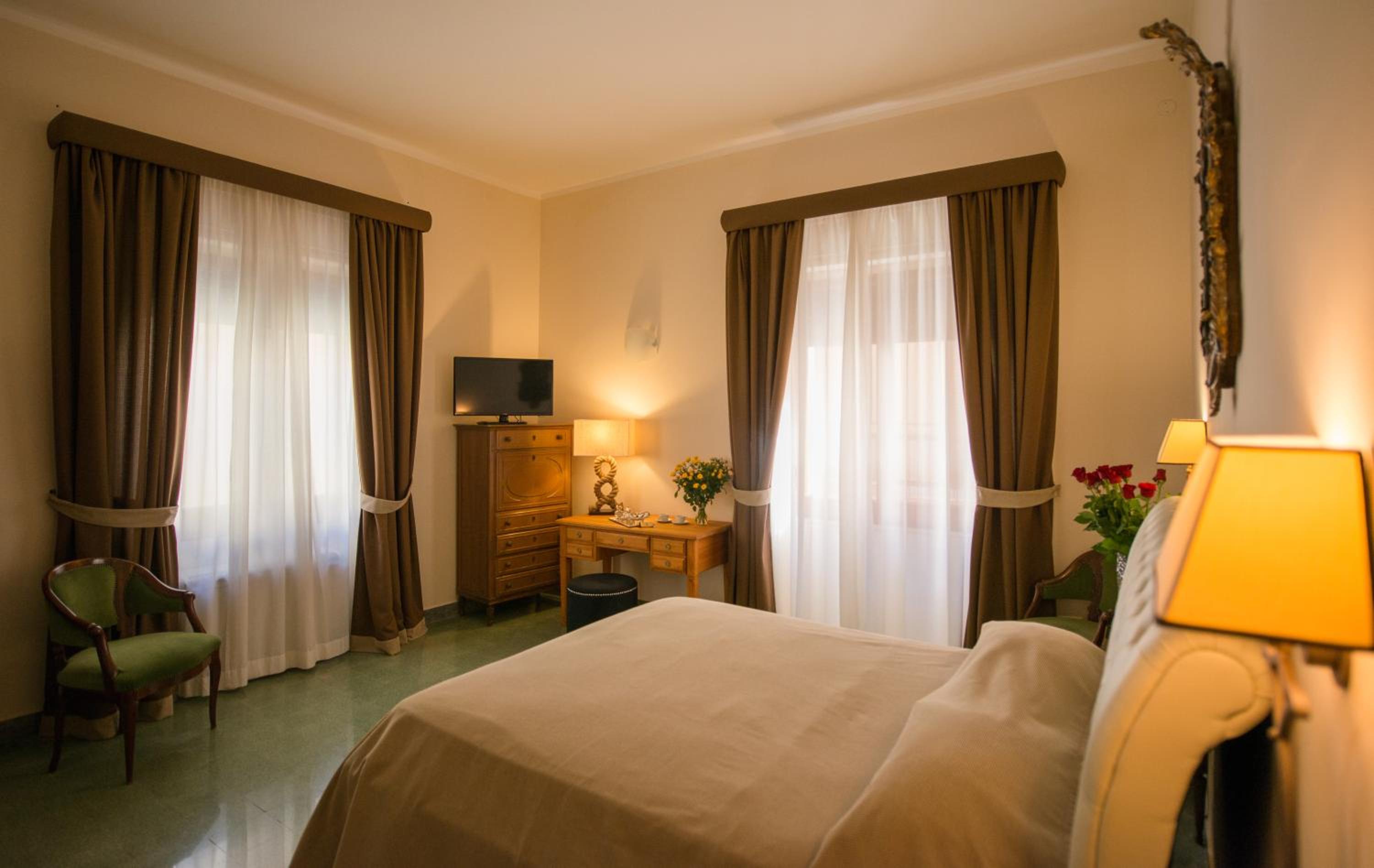 Double Room photo 1