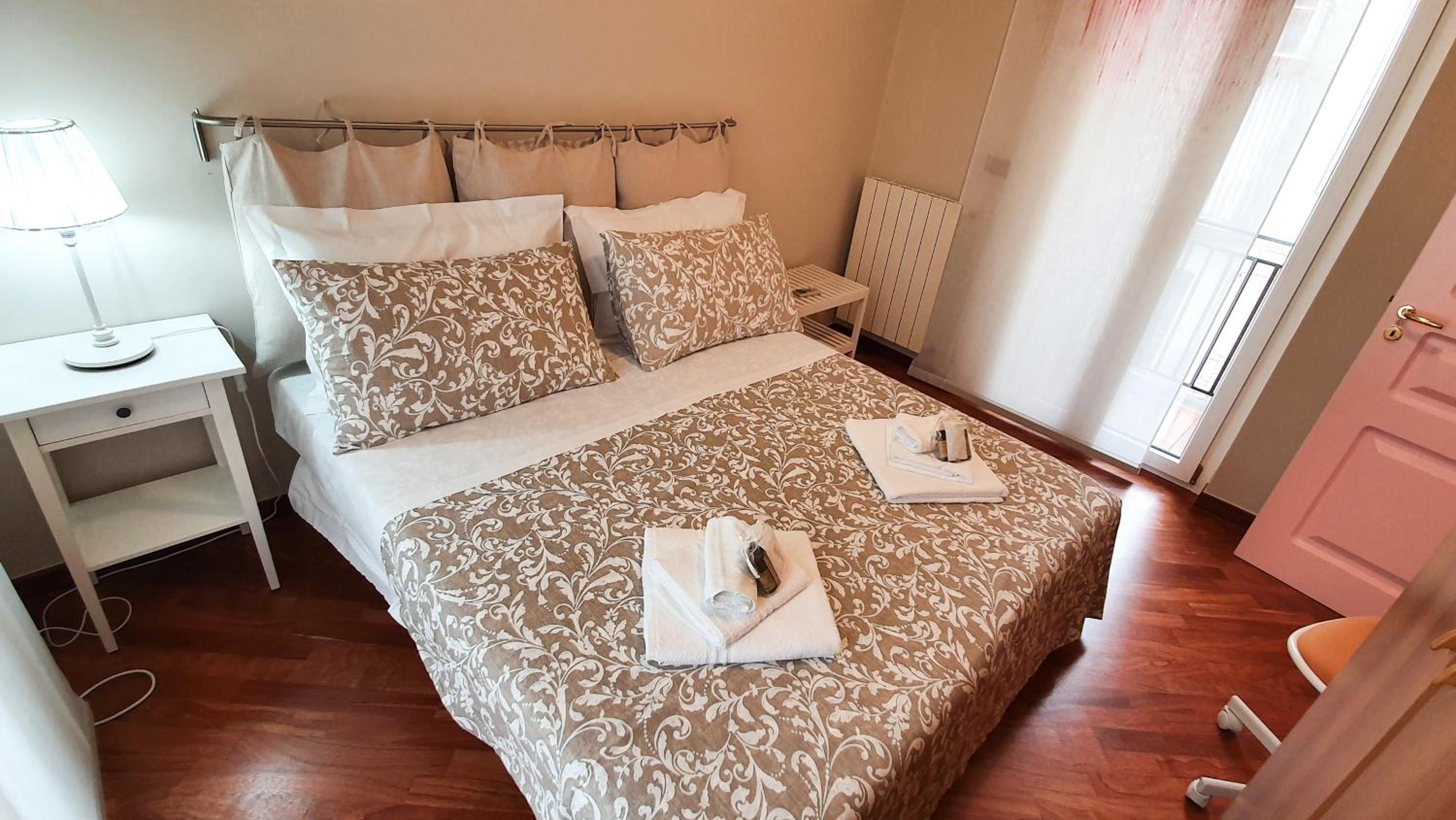 Triple Room with Private Bathroom photo 1