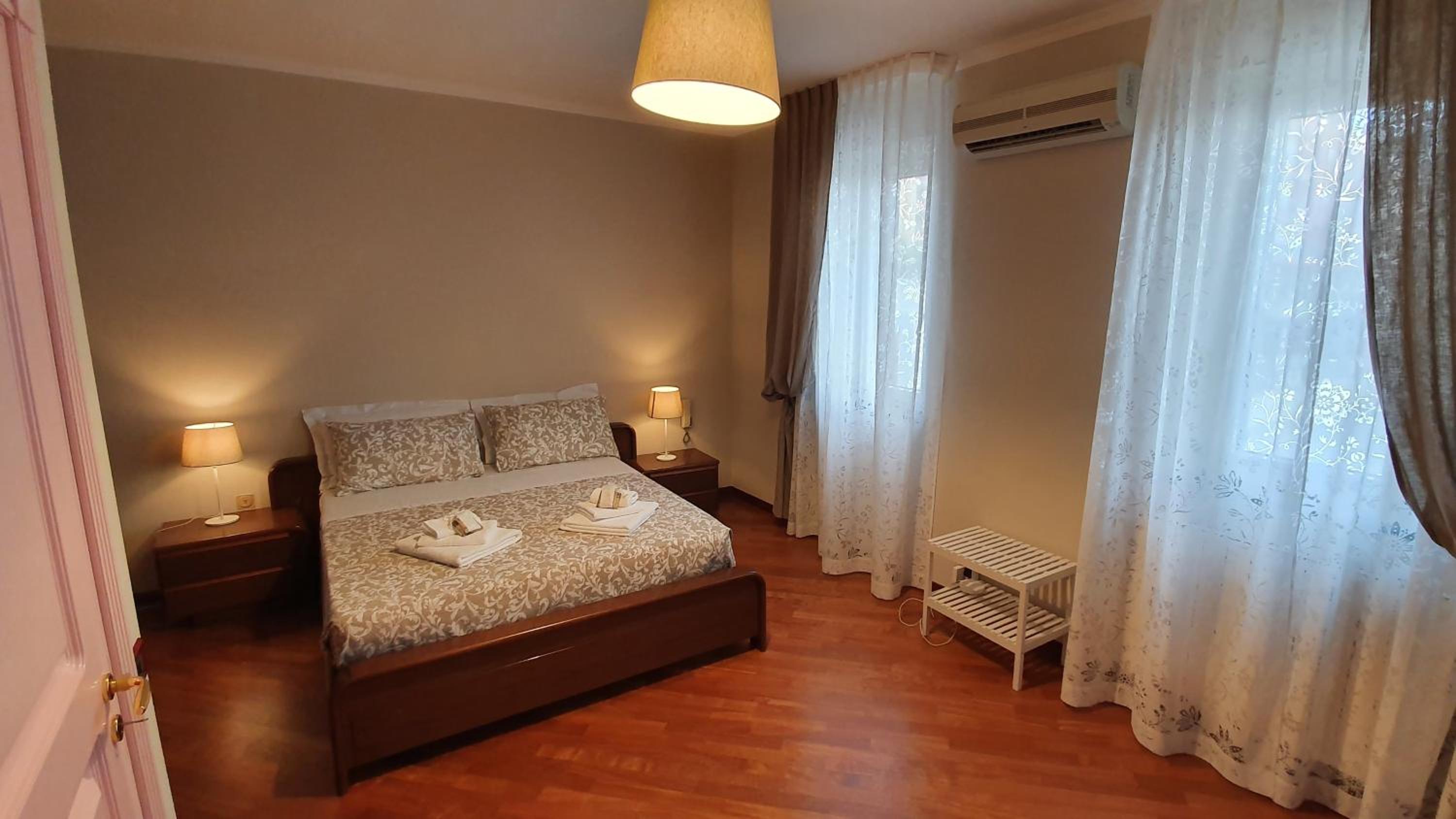 Double Room with Private Bathroom photo 1