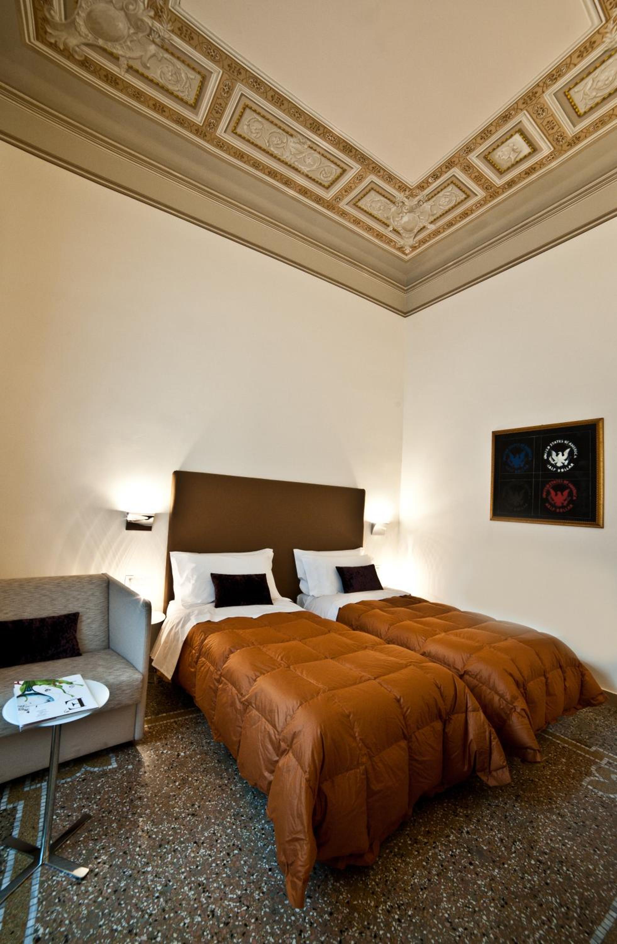 Triple Room - Photo 30