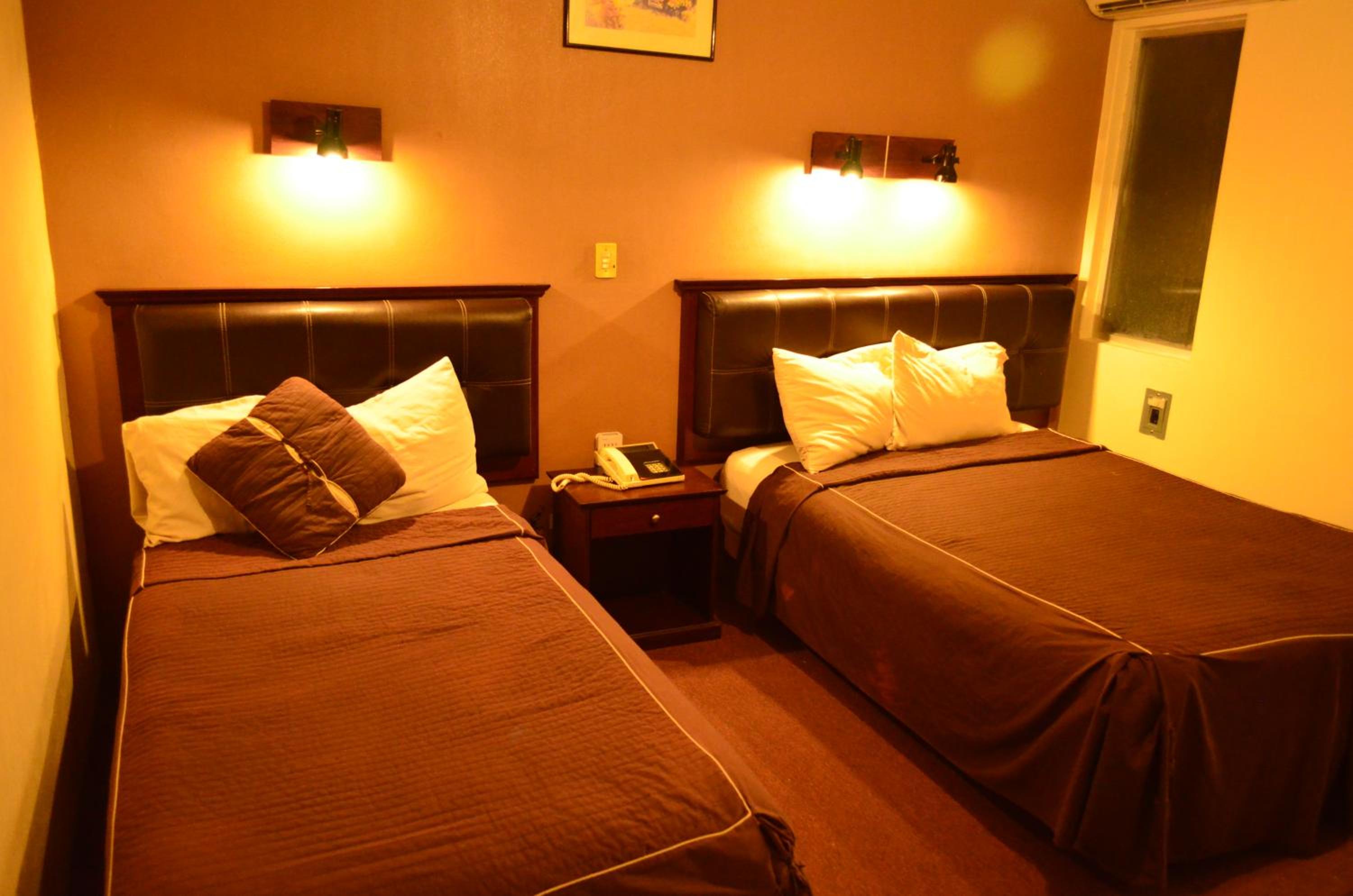 Triple Room - Photo 5