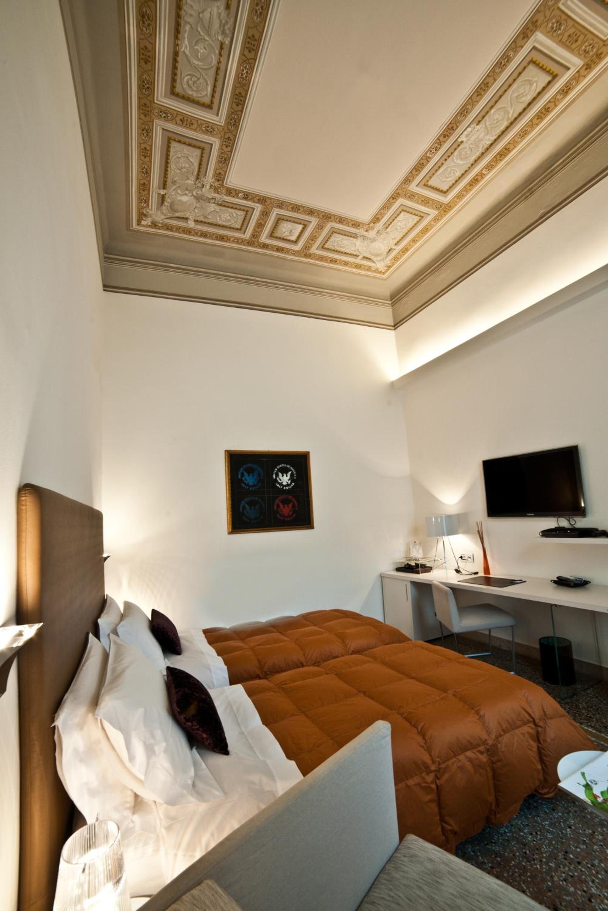Triple Room - Photo 31