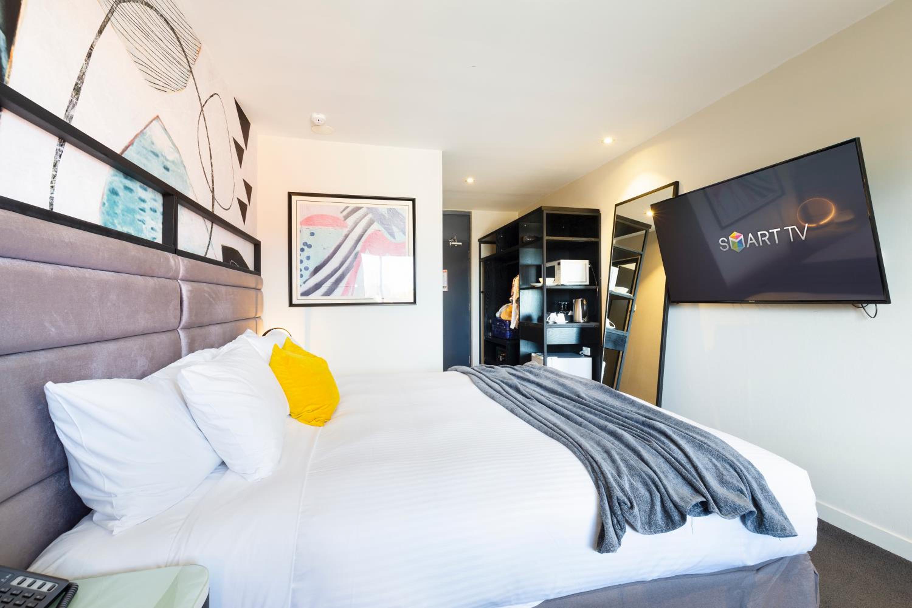 Superior King Room with Balcony