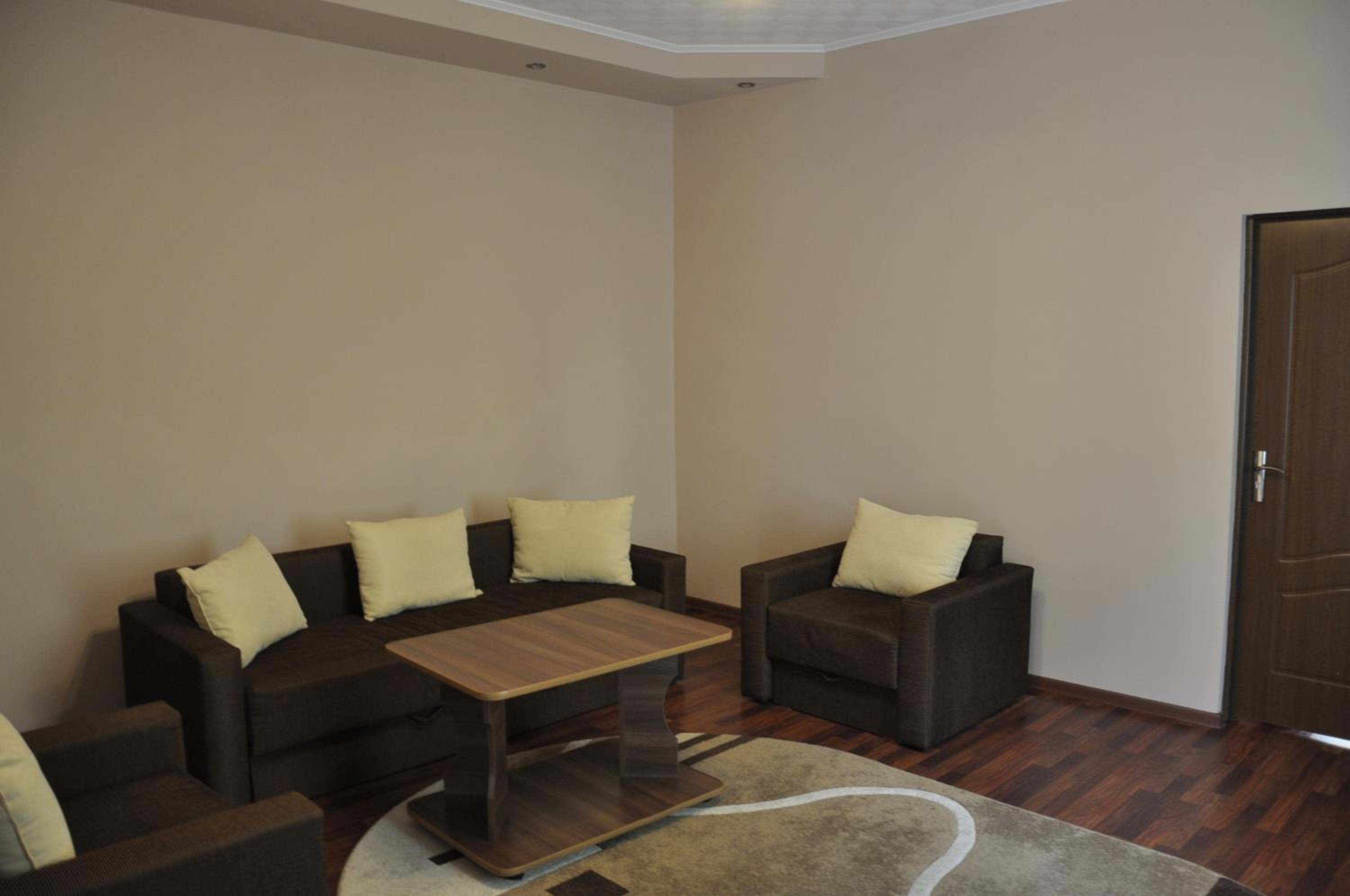 One-Bedroom Suite photo 3