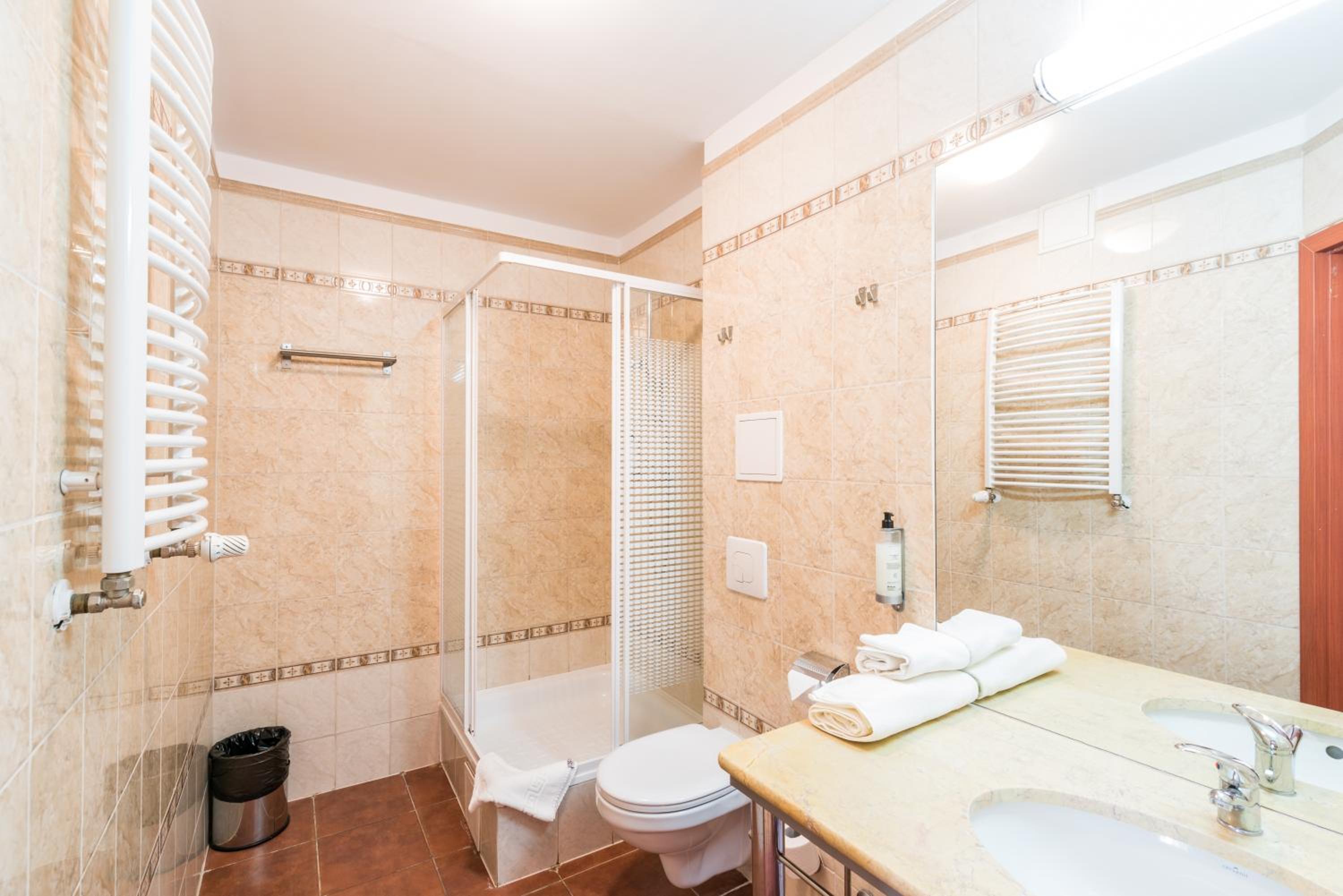 Single Room photo 3