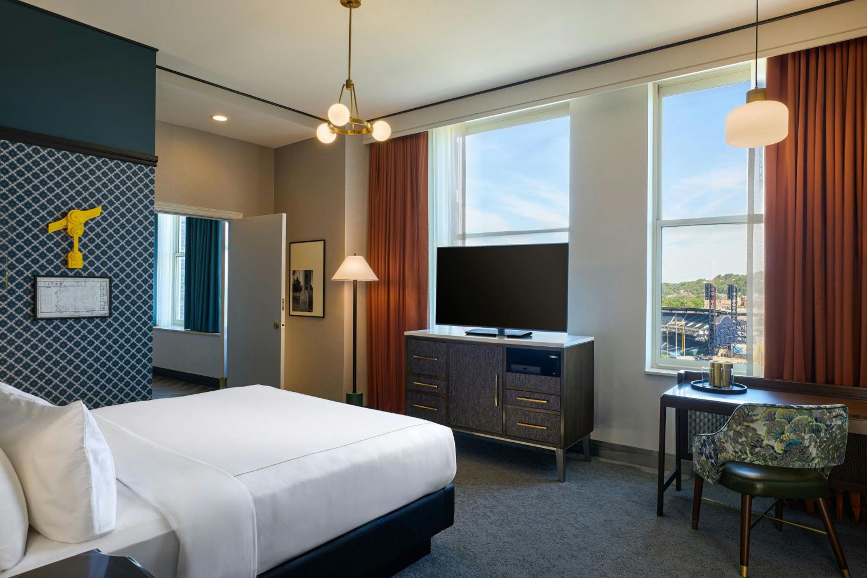 King Room - Concierge Lounge