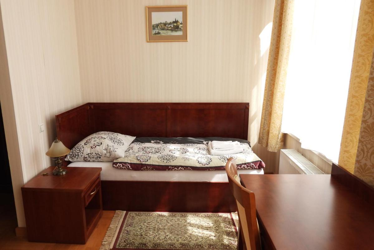 Single Room with Private Bathroom