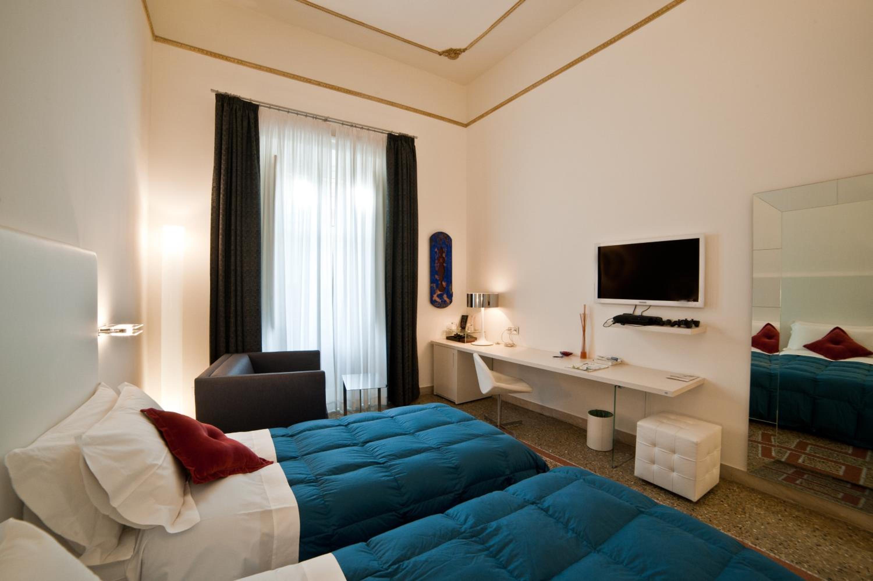 Triple Room - Photo 5