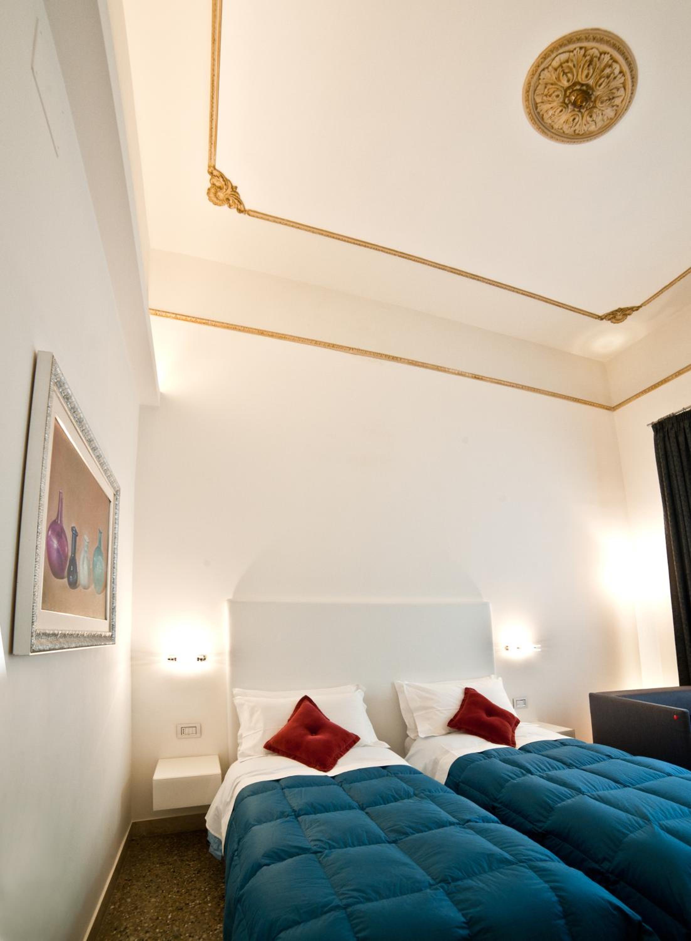 Triple Room - Photo 40