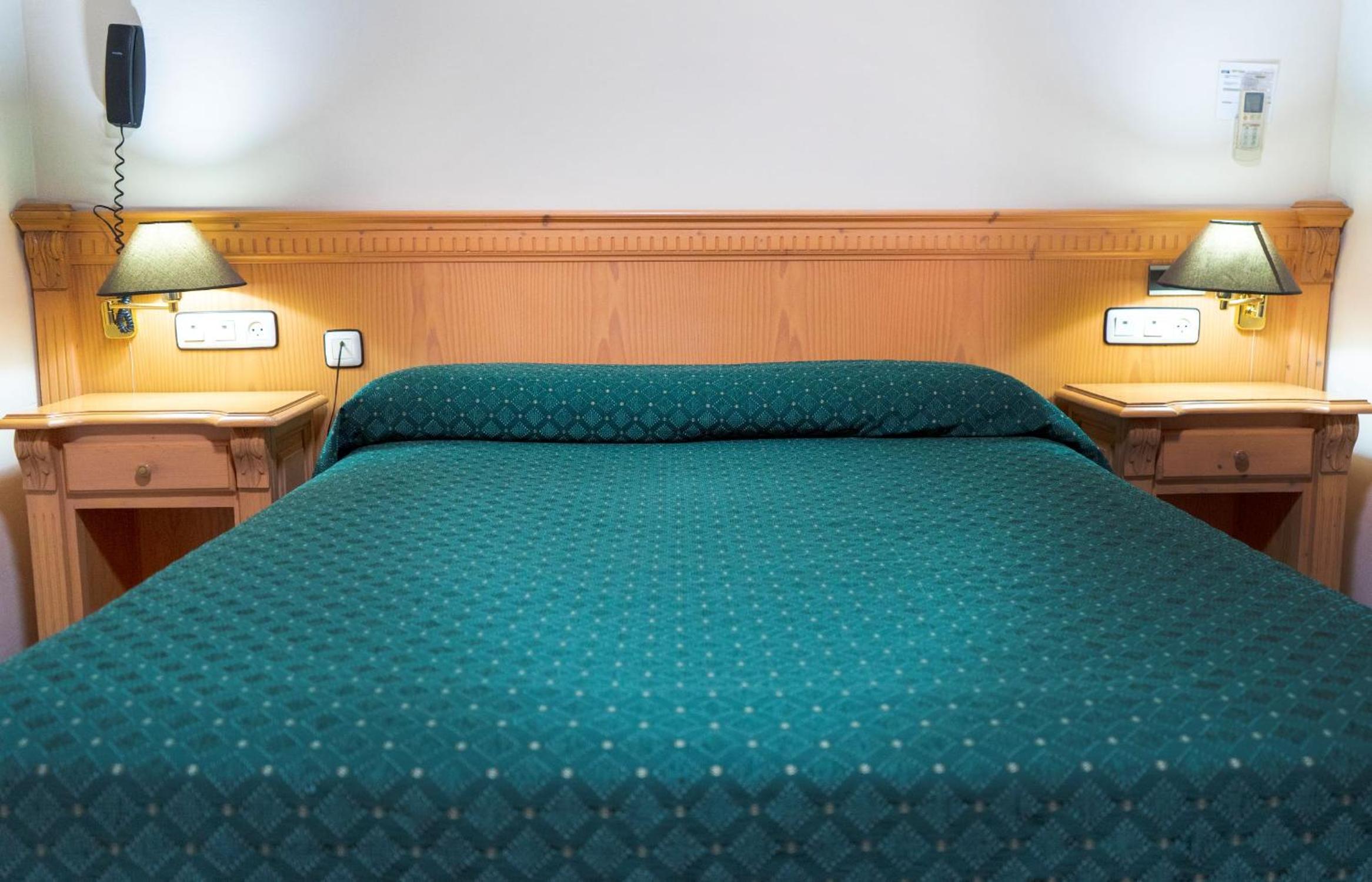 Double Room - Photo 1