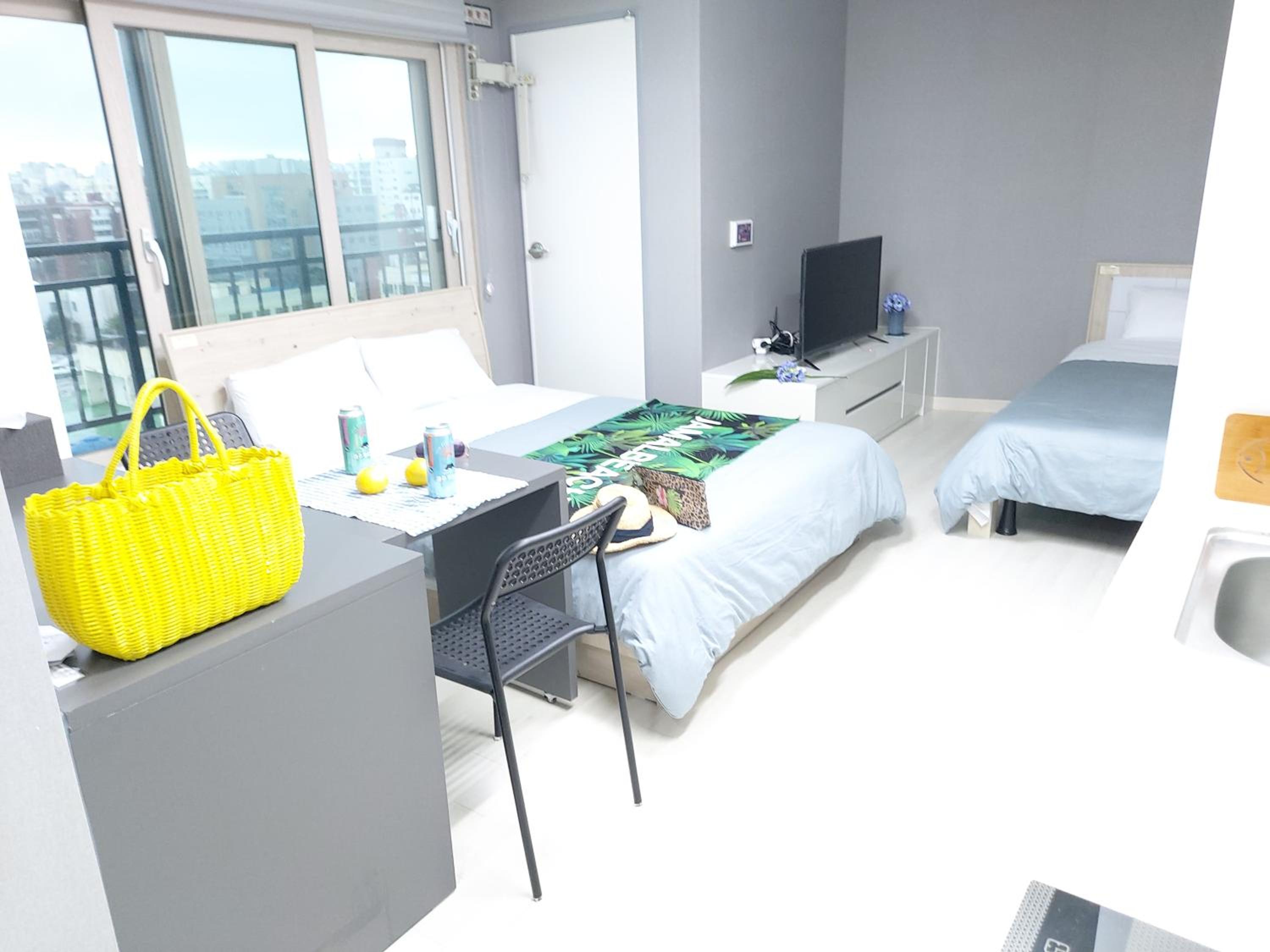 Deluxe Double or Twin Room with Sea View - Photo 15