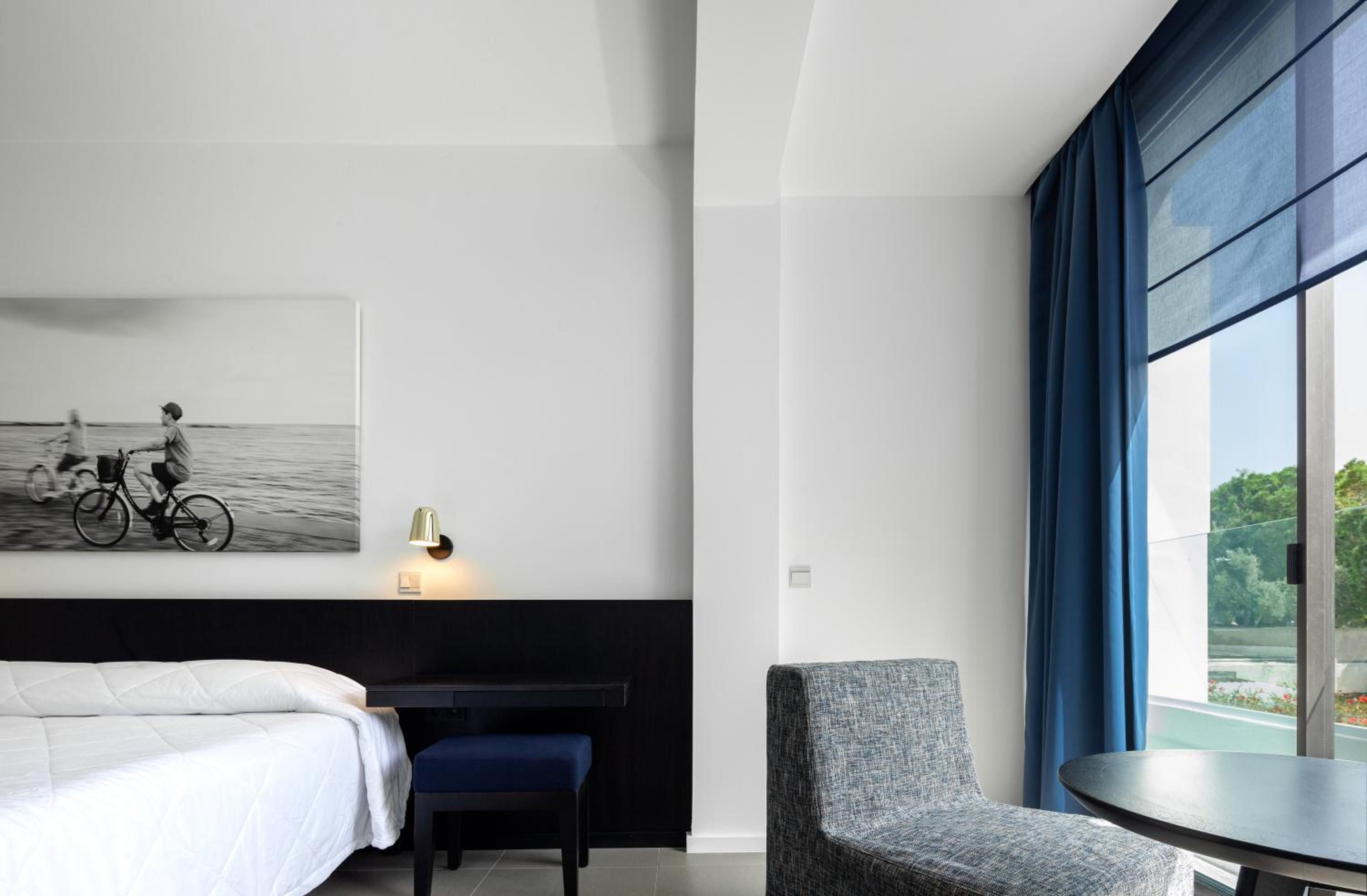 Inland View Room - Photo 3