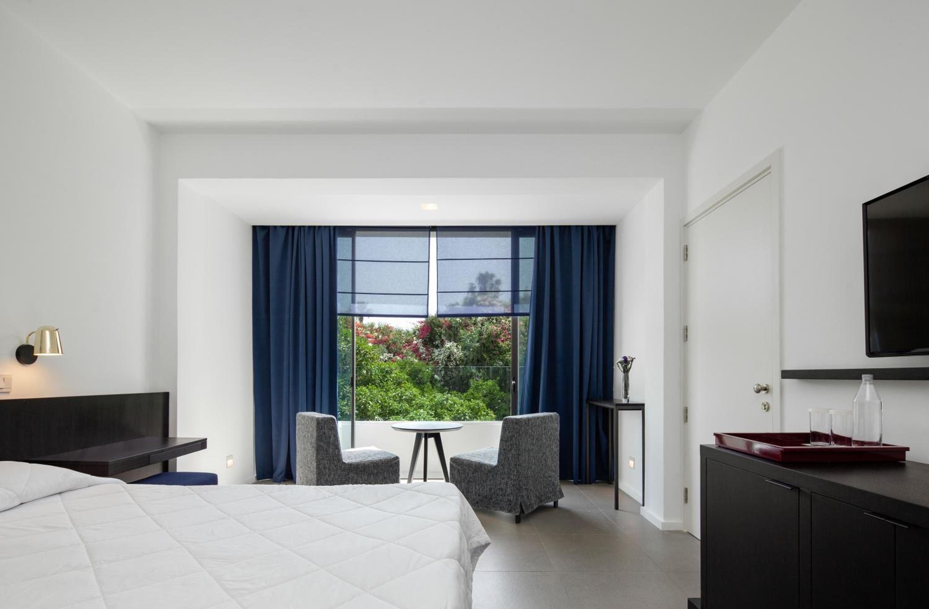 Inland View Room - Photo 1