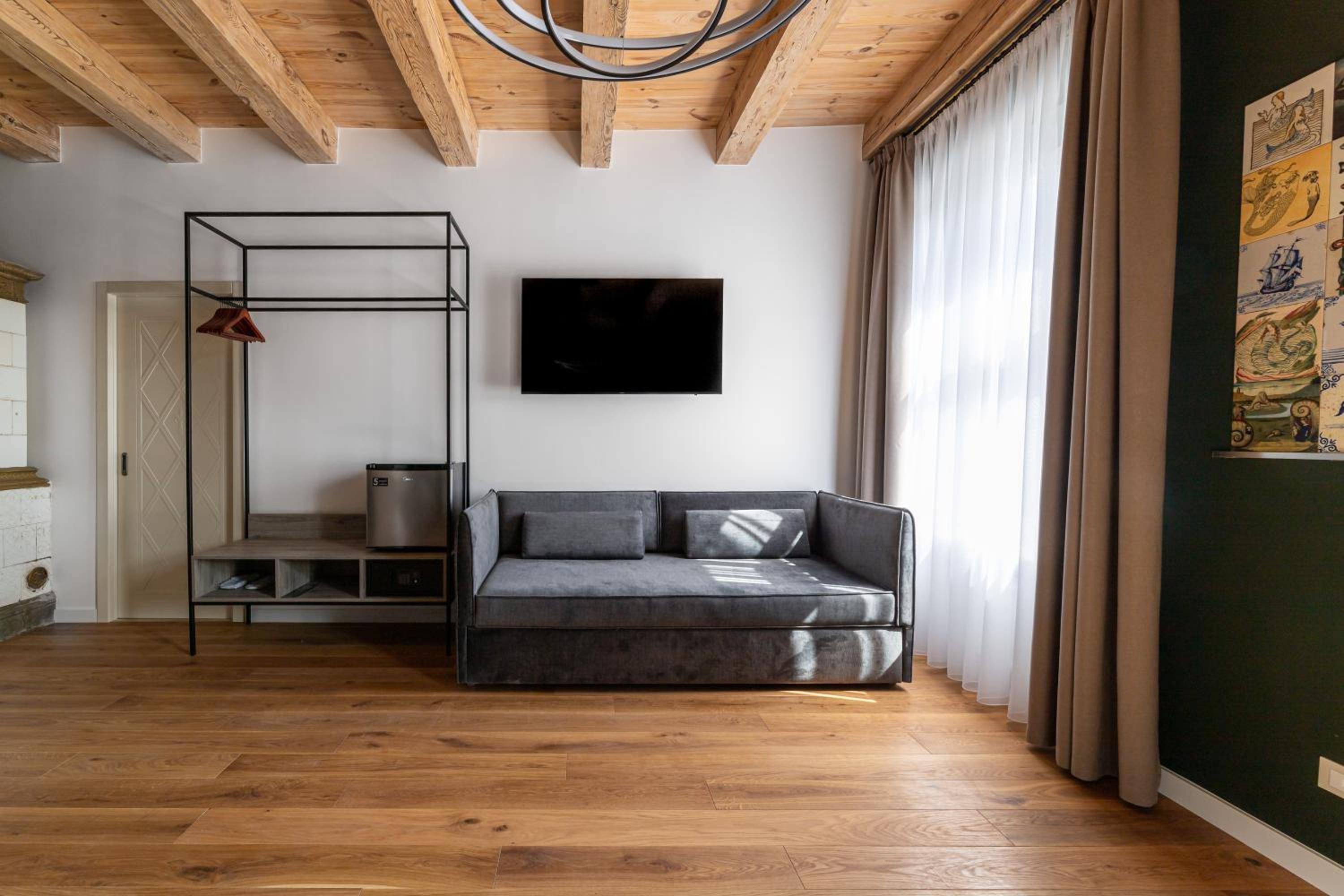 Large Double Room with City View photo 2