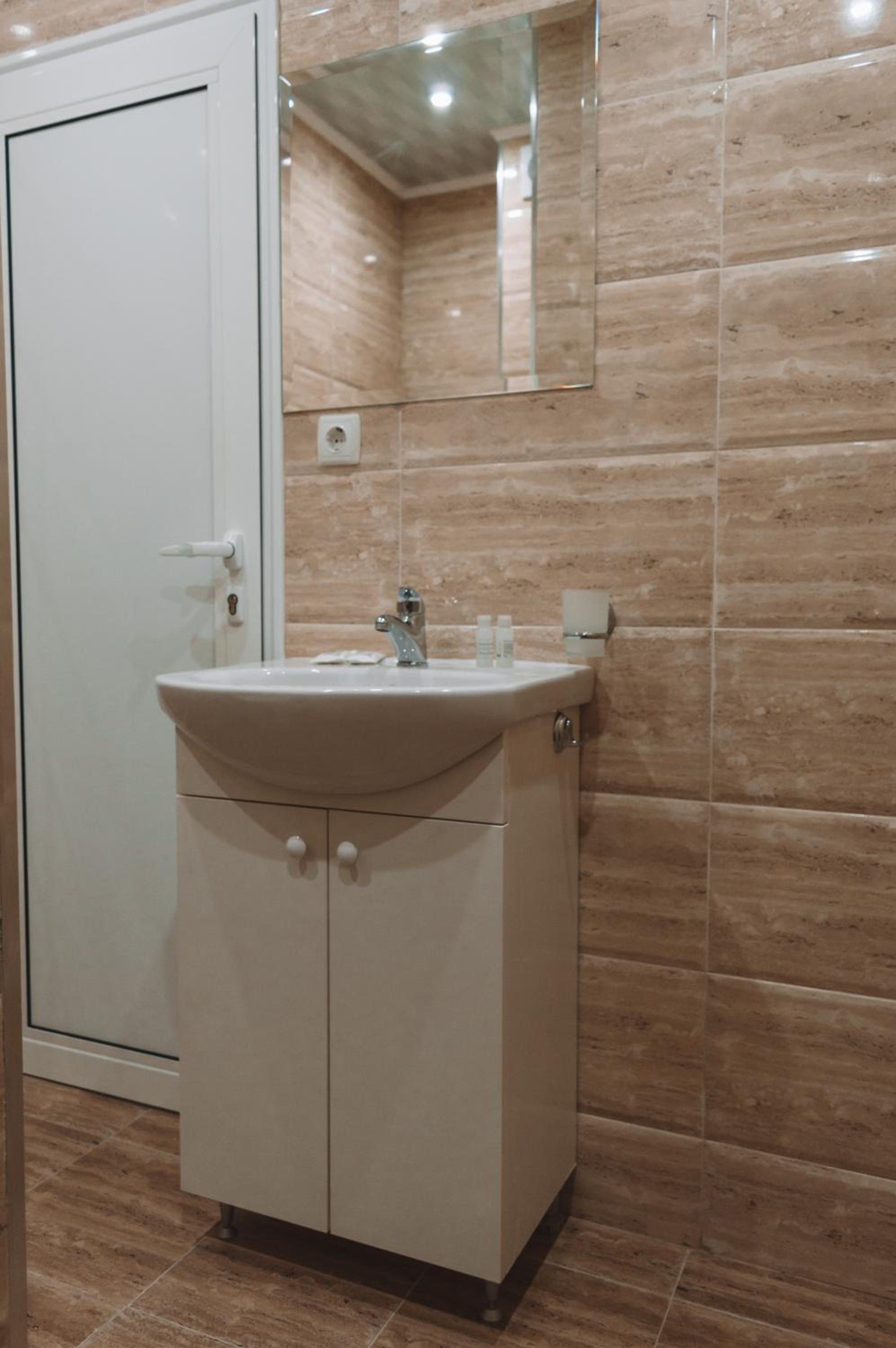 Double or Twin Room with Terrace photo 3