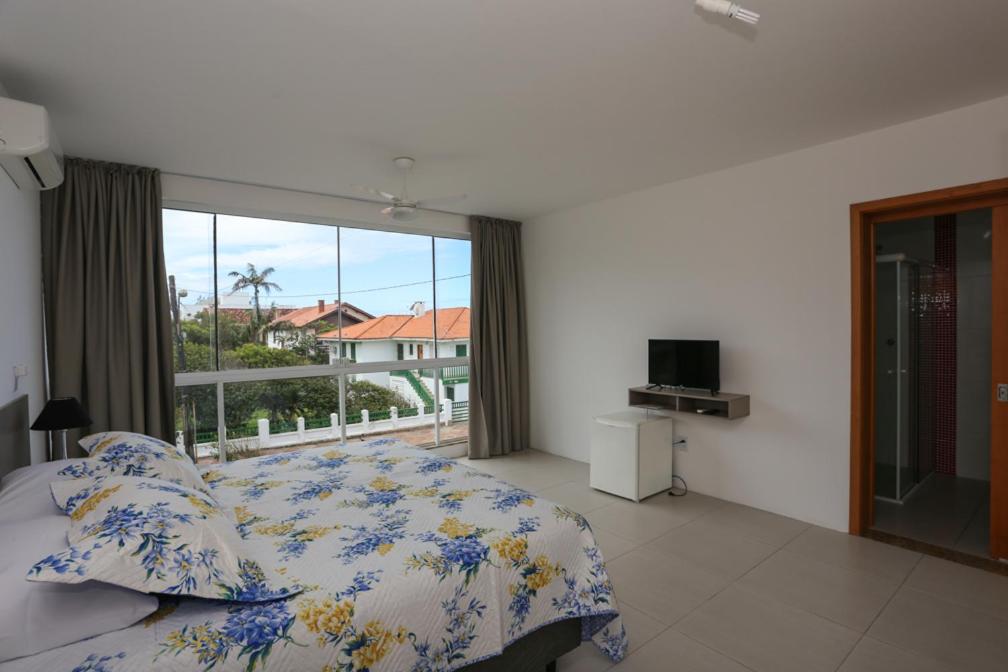 Triple Room side sea