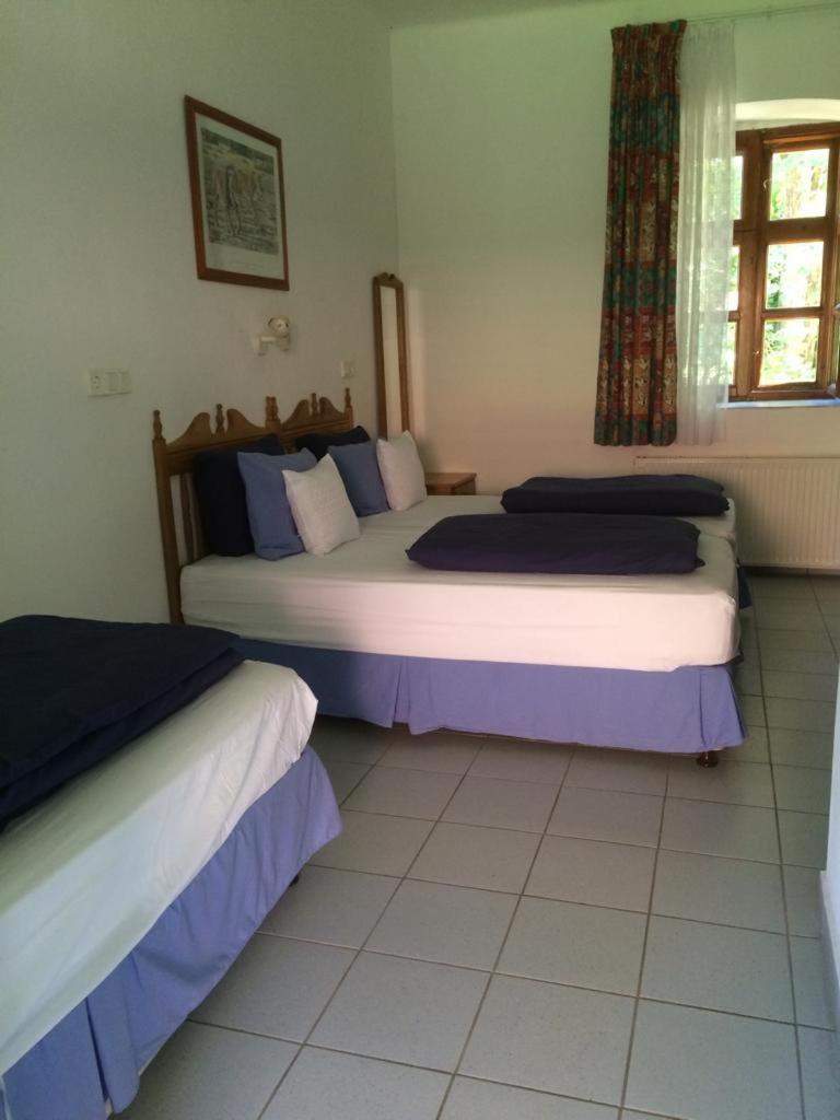 Triple Room with Bathroom