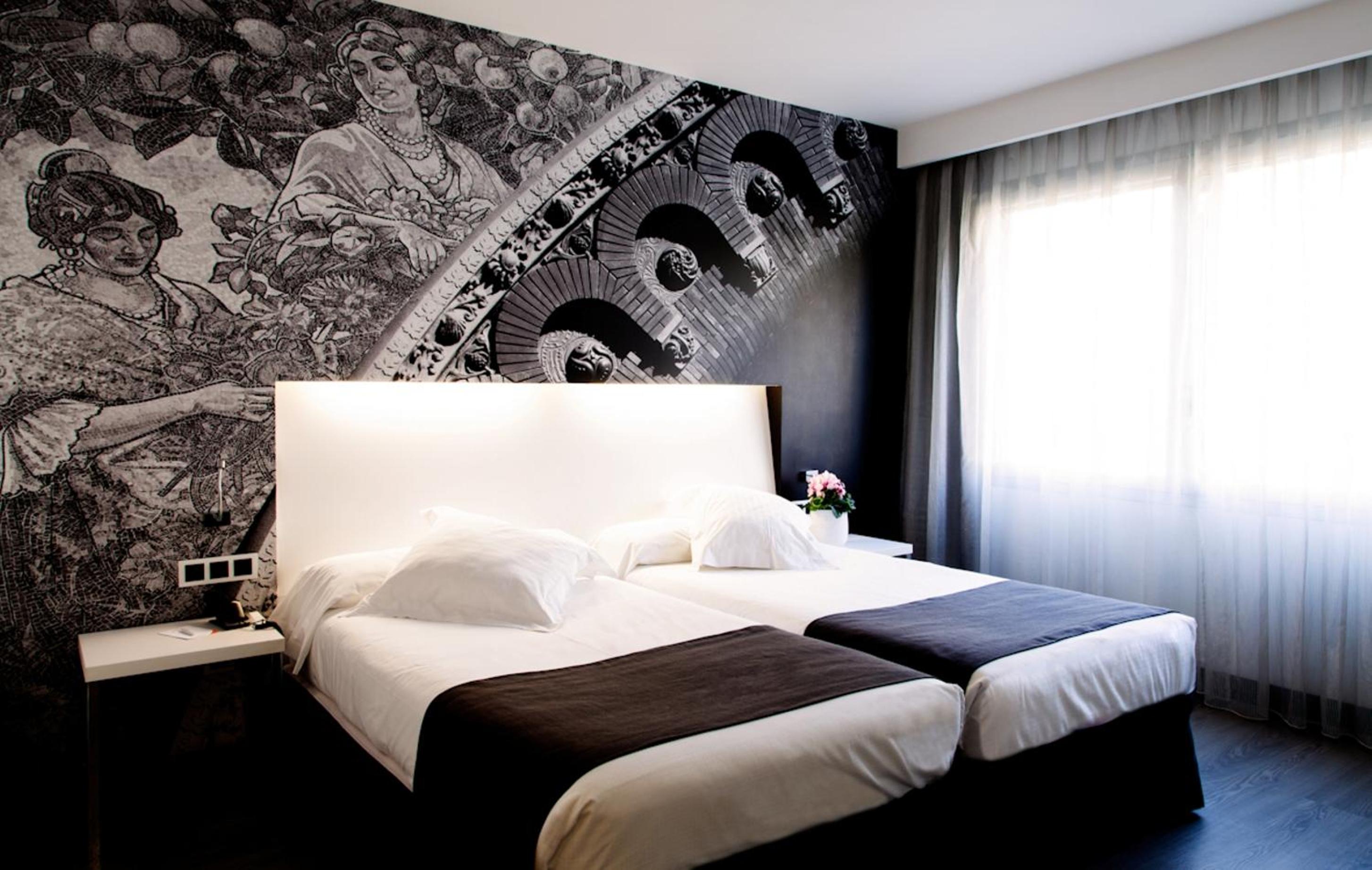 Double Room for Single Use with City View thumbnail 5