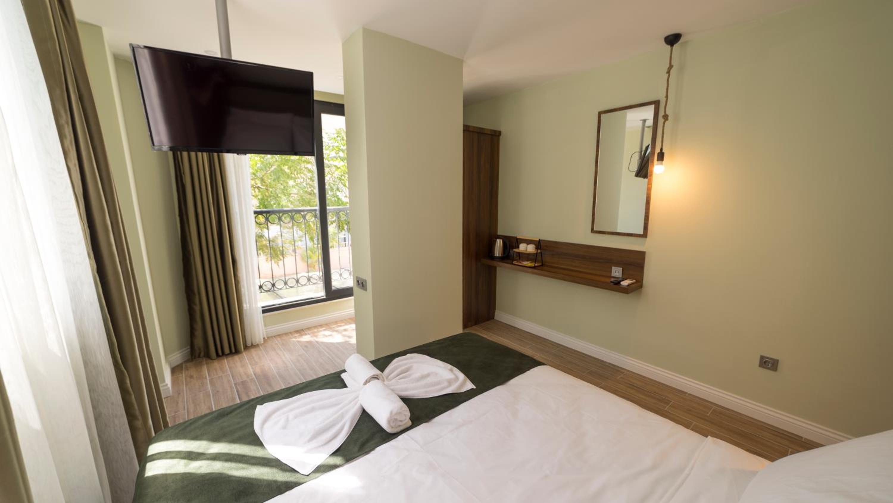 Superior Room with Garden View photo 1
