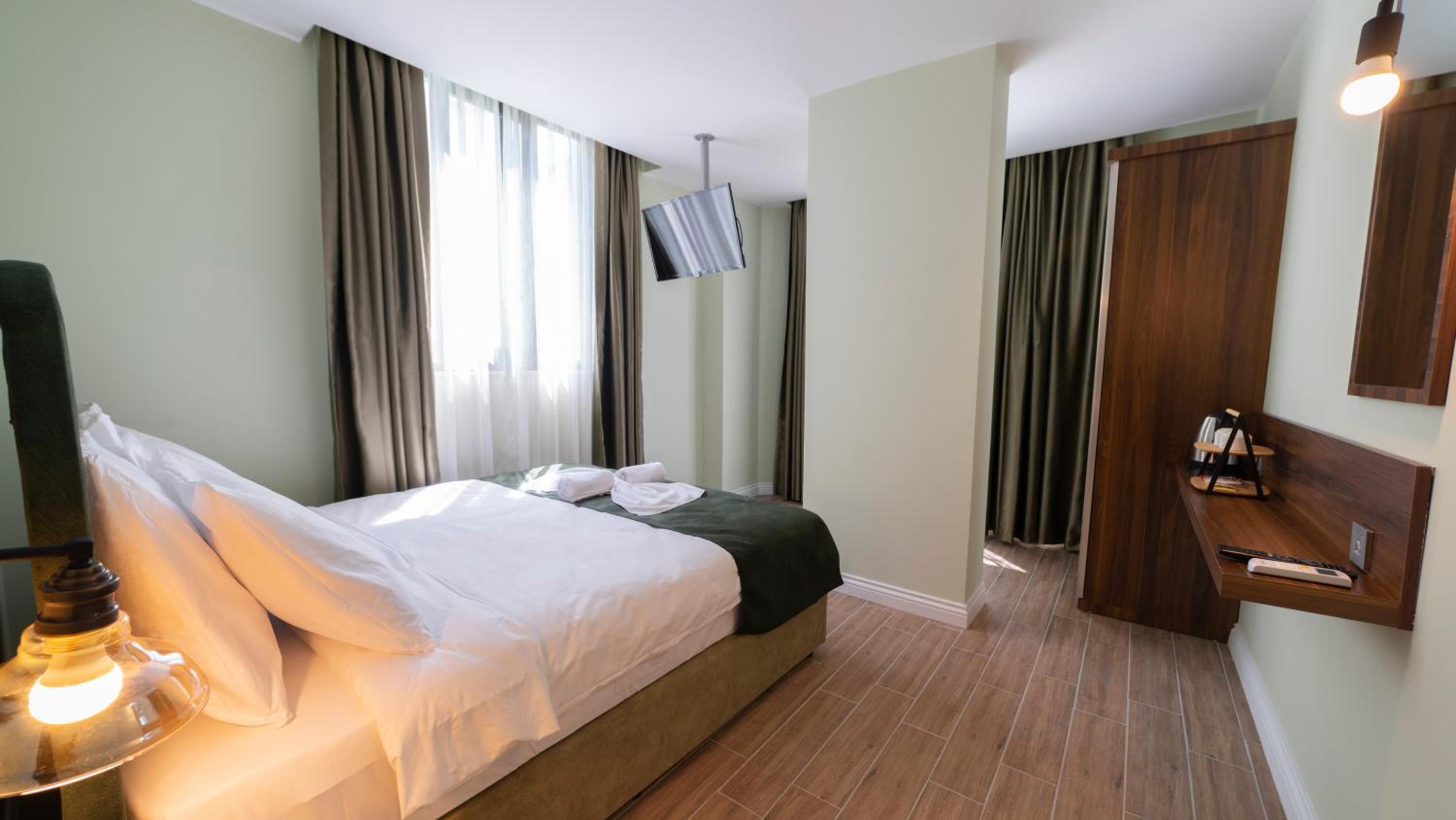Superior Room with Garden View photo 3