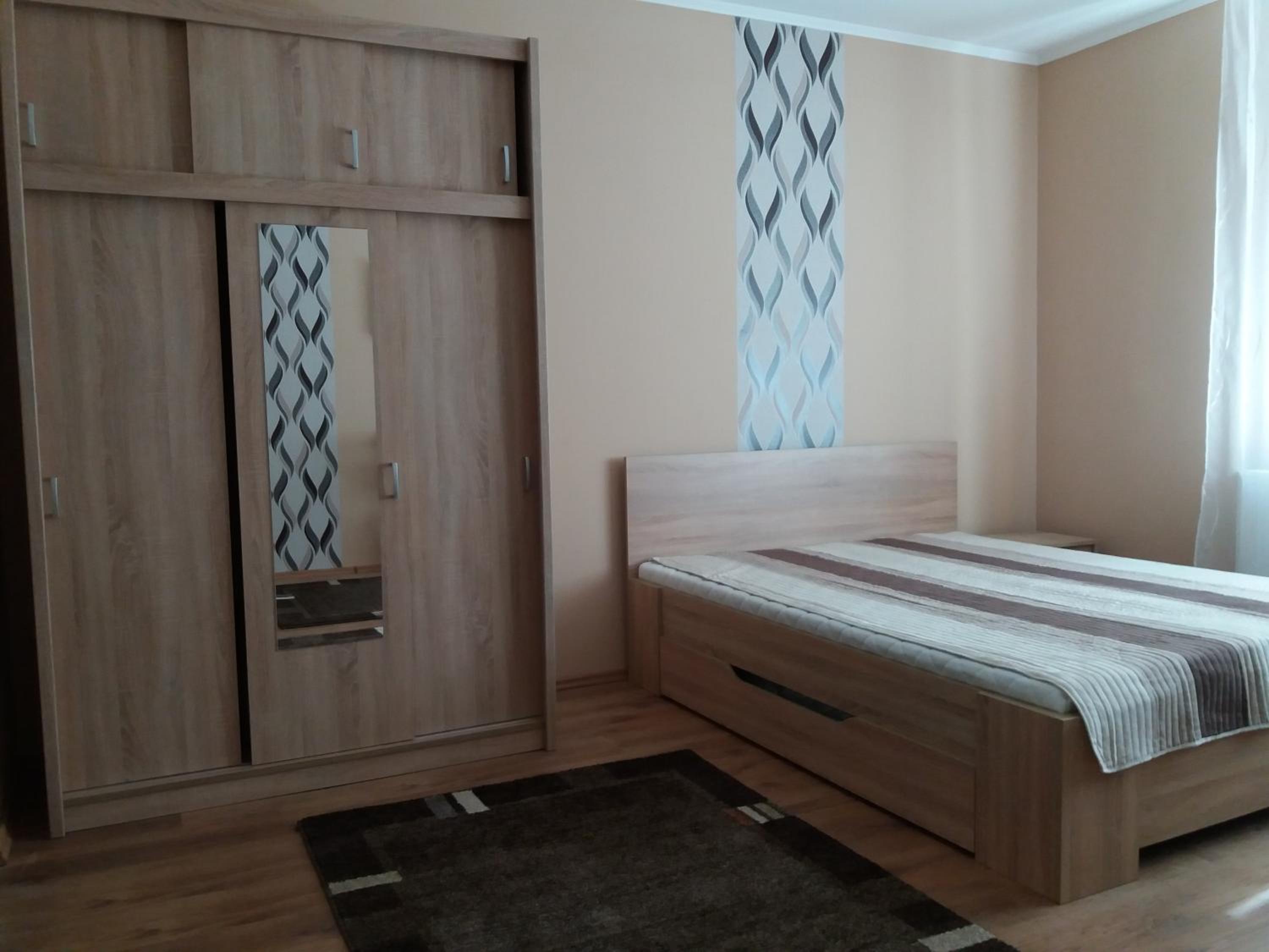 Double Room - Photo 1