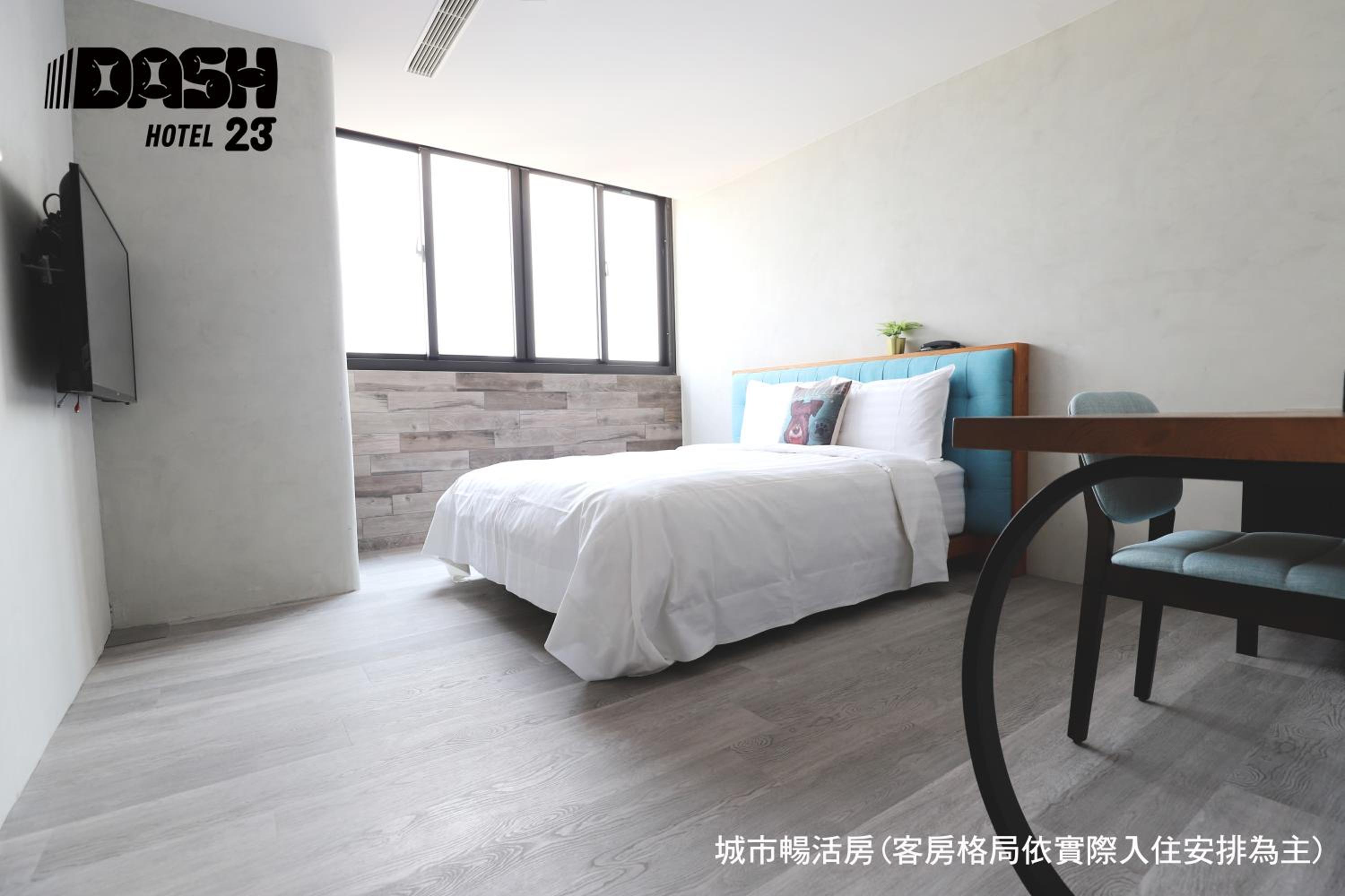 Superior Double Room with Bathtub - Photo 8